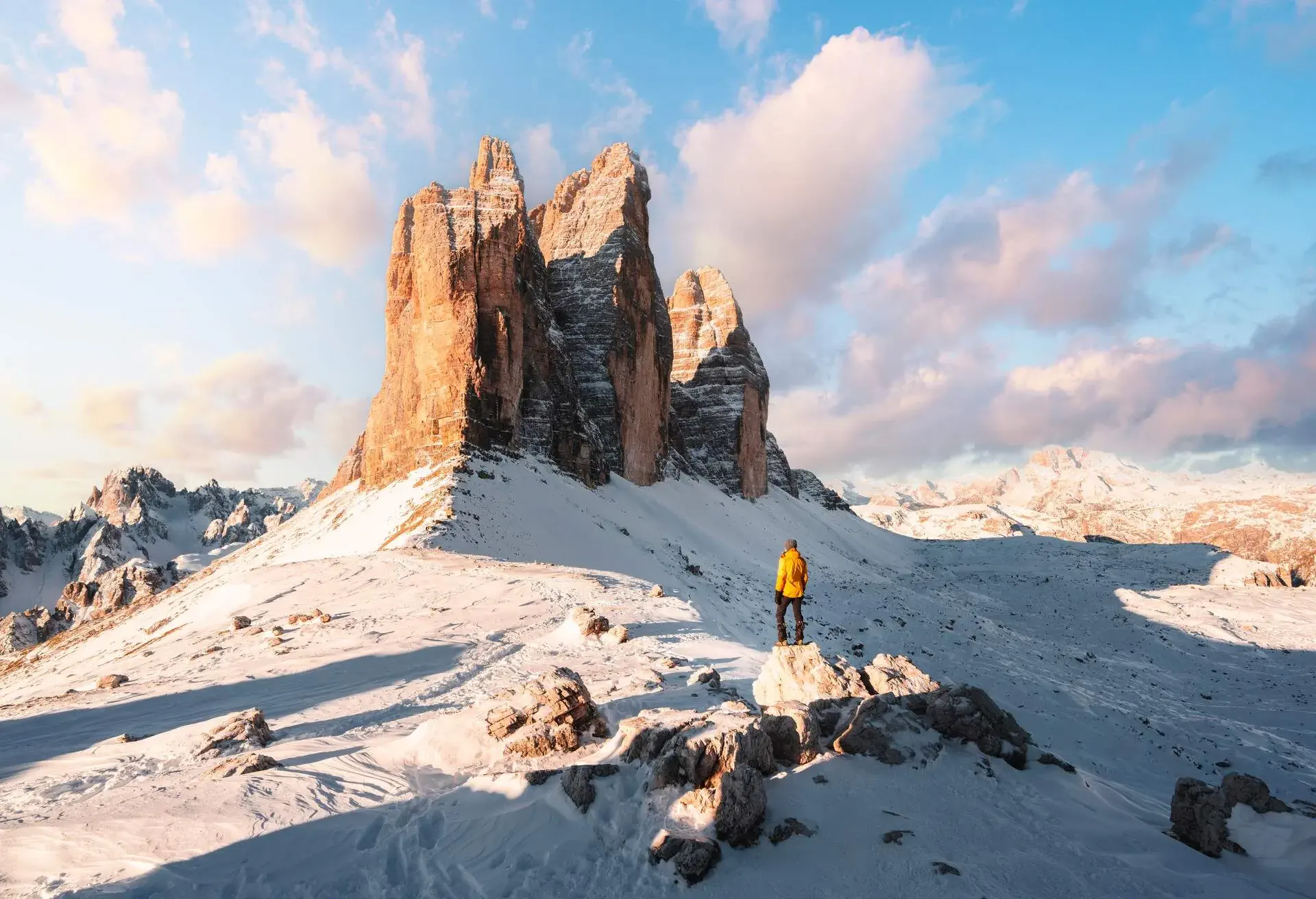 ITALY_SKI_THREE_PEAKS_LAVAREDO_PEOPLE