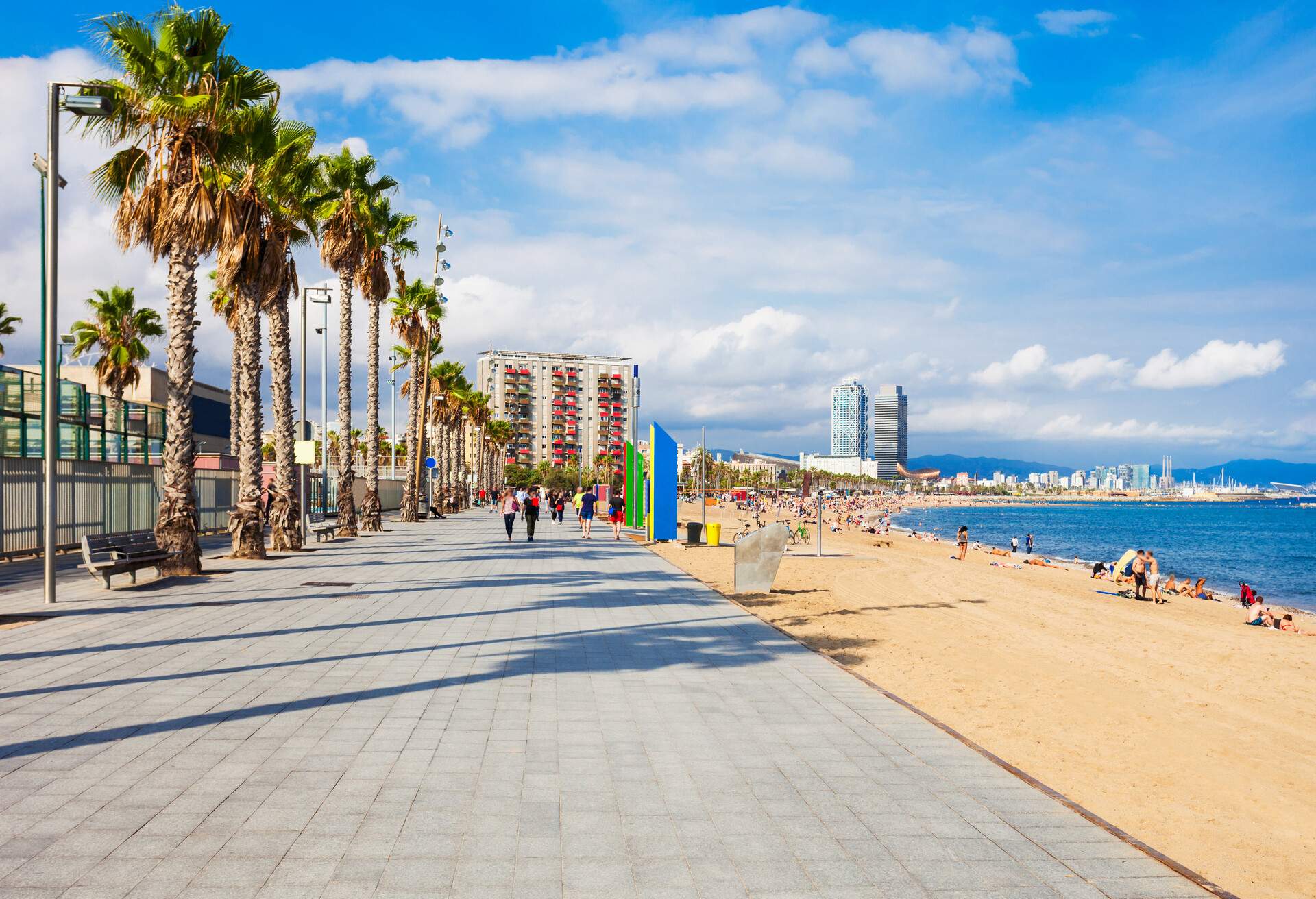 DEST_SPAIN_BARCELONA_THEME_BEACH_GettyImages-943739984