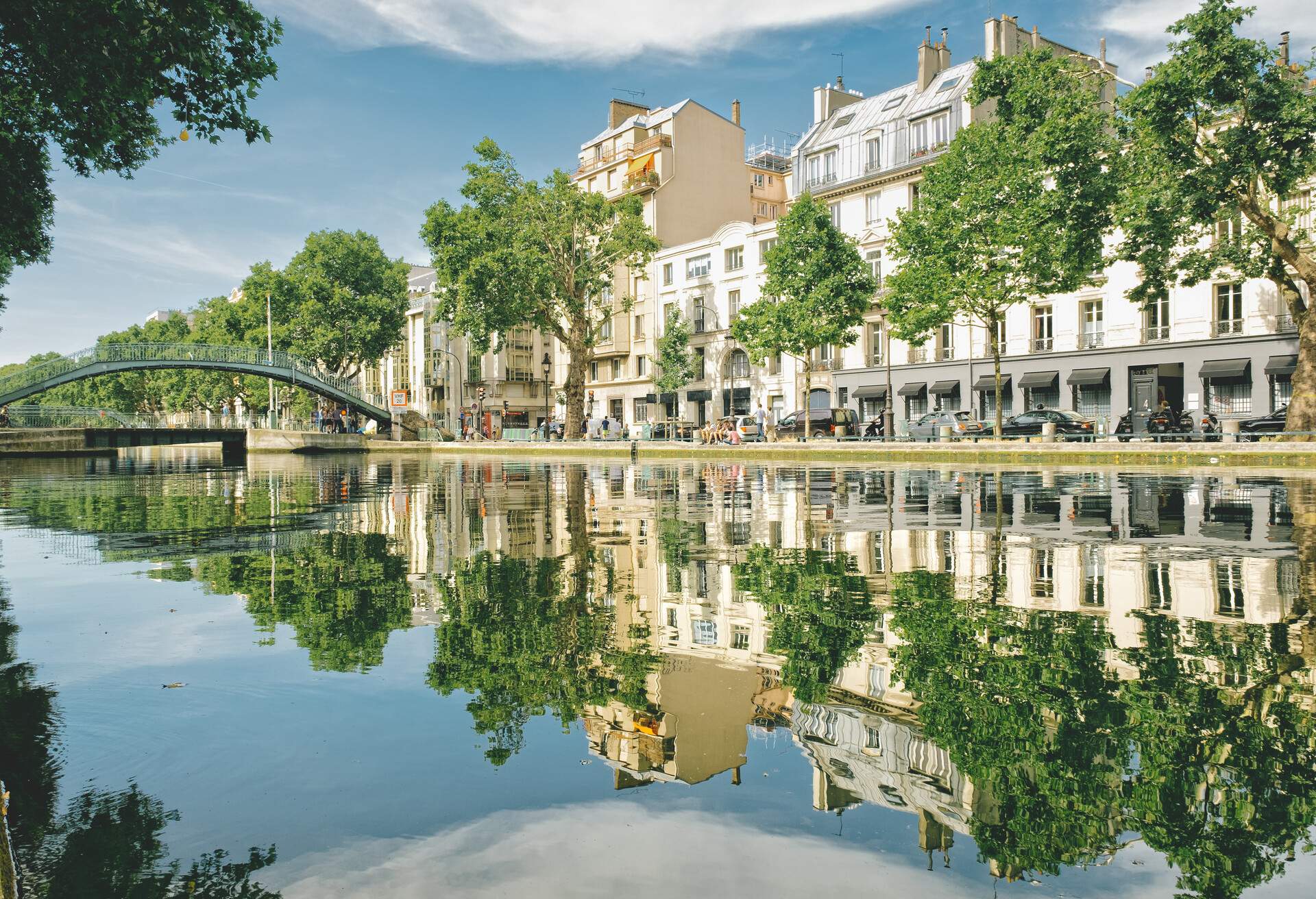 DEST_FRANCE_PARIS_CANAL-SAINT-MARTIN_GettyImages-877208710