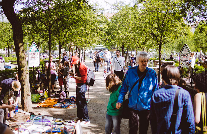 Der Flohmarkt am Boxi, eine von zahlreichen Berliner Attraktionen für Shopping-Begeisterte.