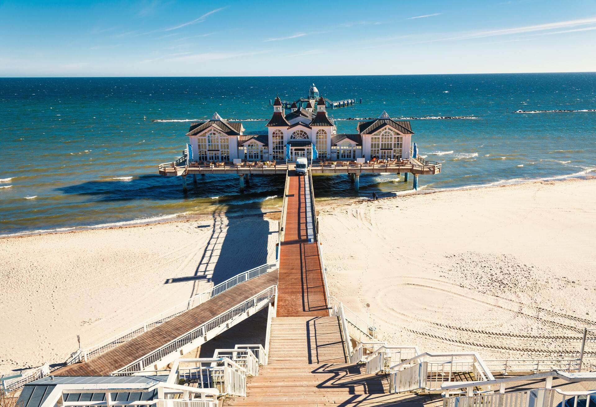 DEST_GERMANY_RUGEN_BEACH_SELLIN_GettyImages-1083658310-3.jpg