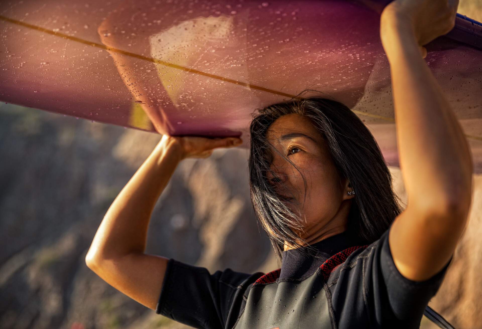 THEME_PEOPLE_WOMAN_SURF_BOARD_GettyImages