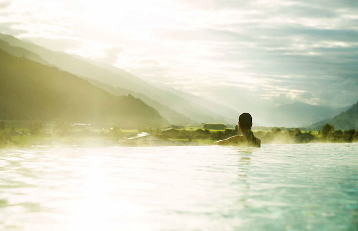 Infinity Pool des Tauern SPA Hotels