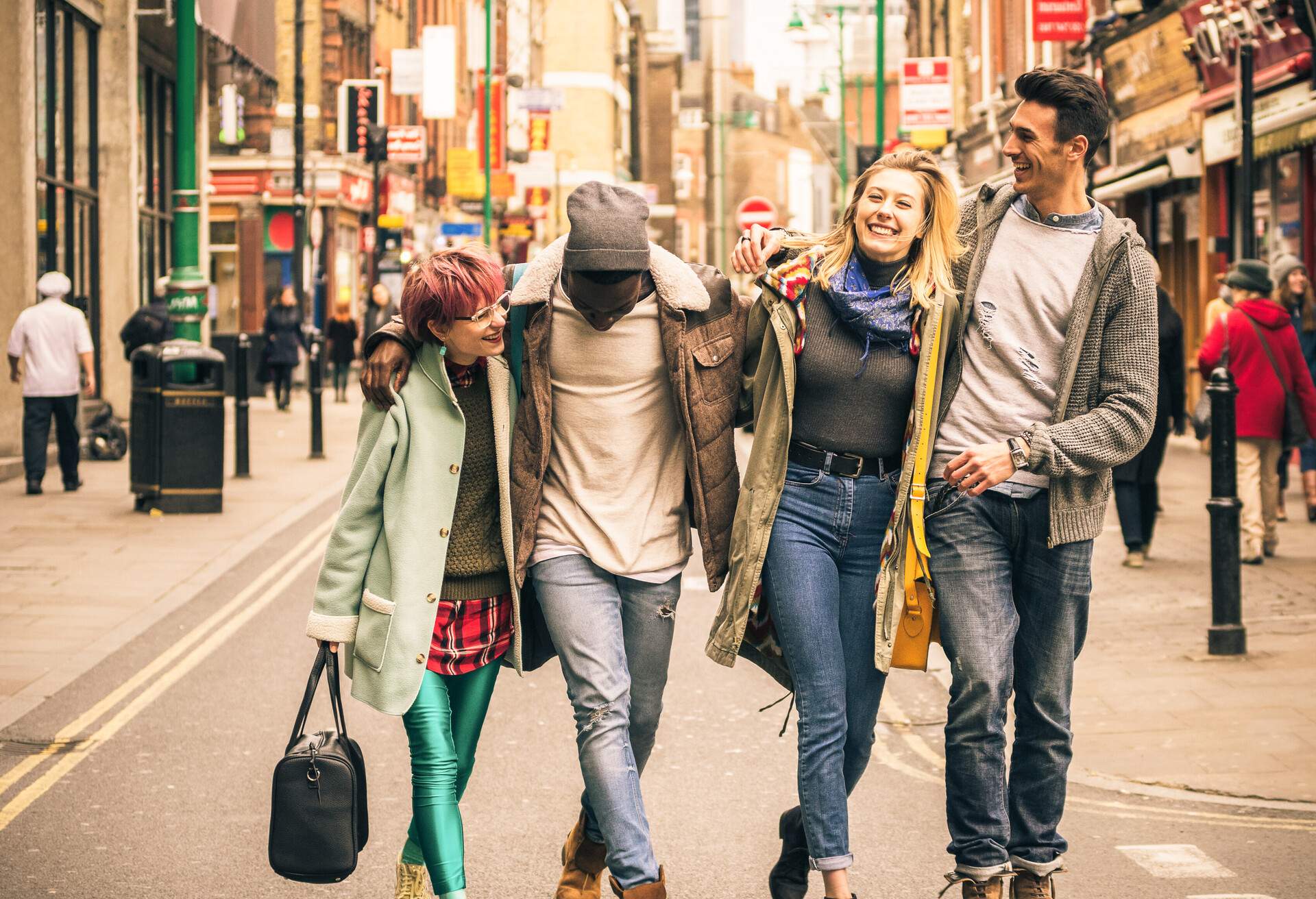 SHOREDITCH THEME_PEOPLE_GETTY_ 870192090