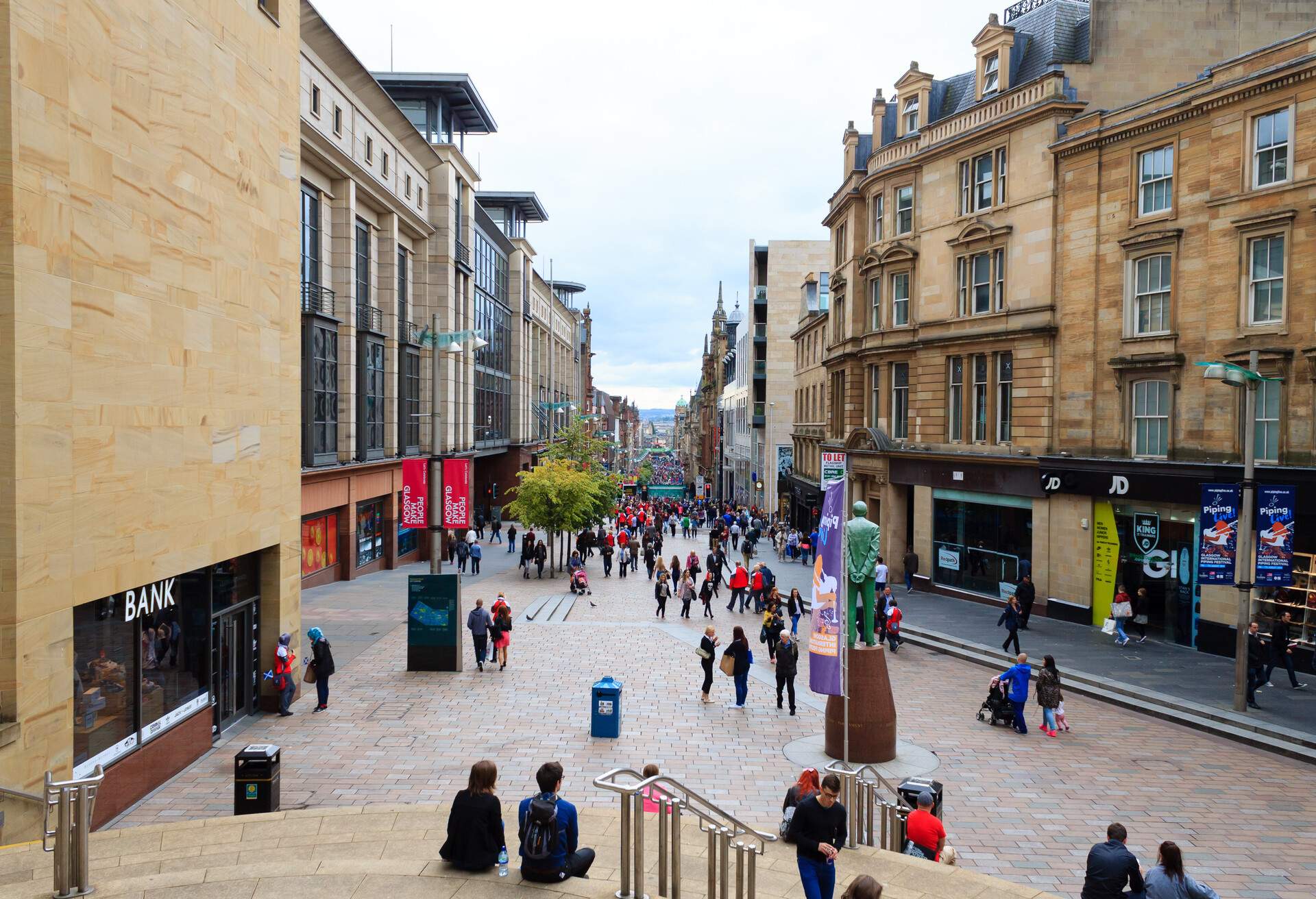 DEST_UK_GLASGOW_GettyImages-863759496