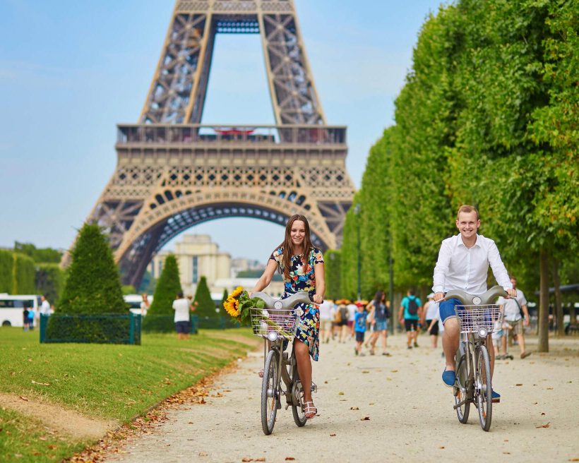 Eiffel_Tower