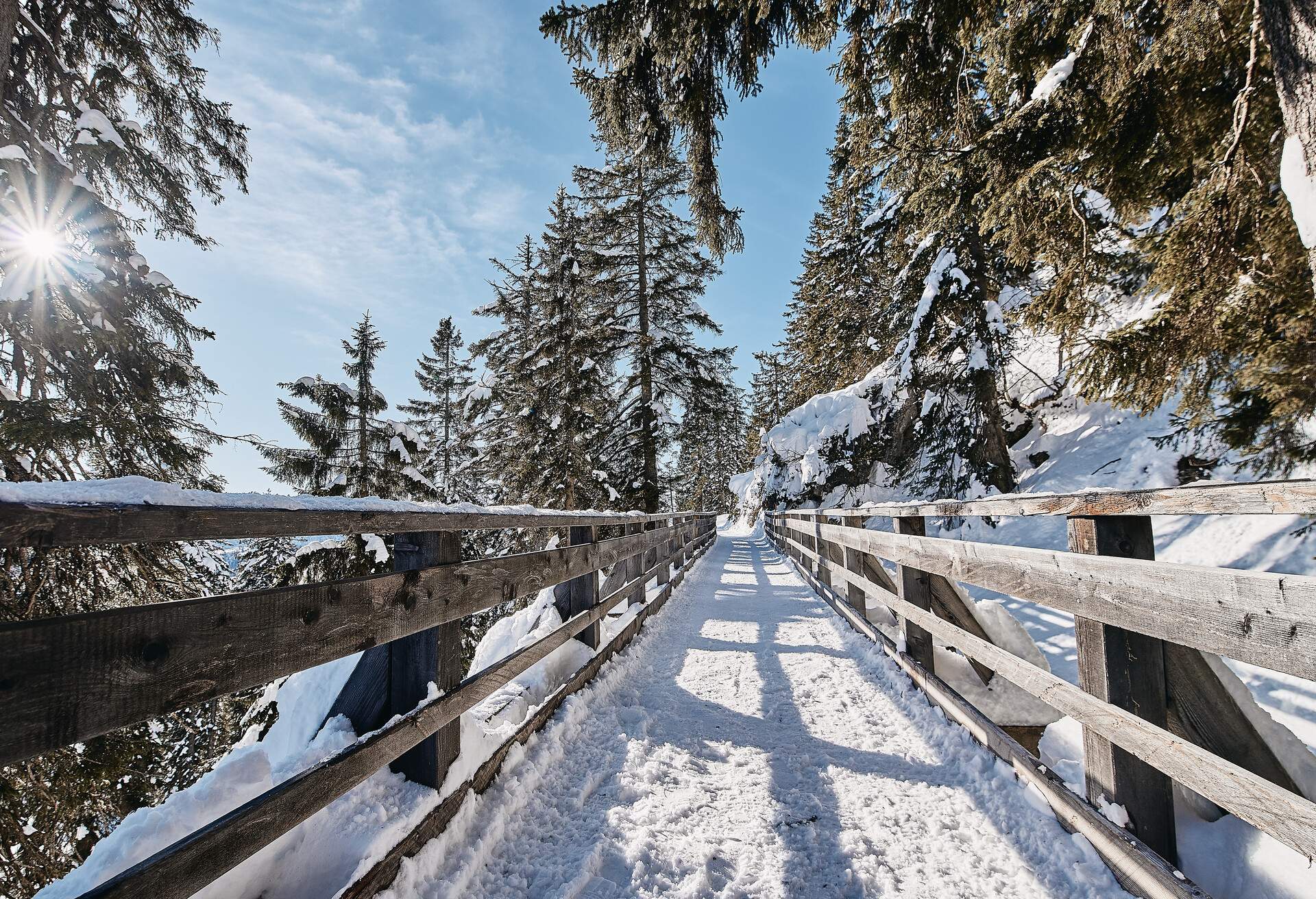 DEST_GERMANY_BAD-REICHENHALL_THEME_WINTER_GettyImages-1211604230