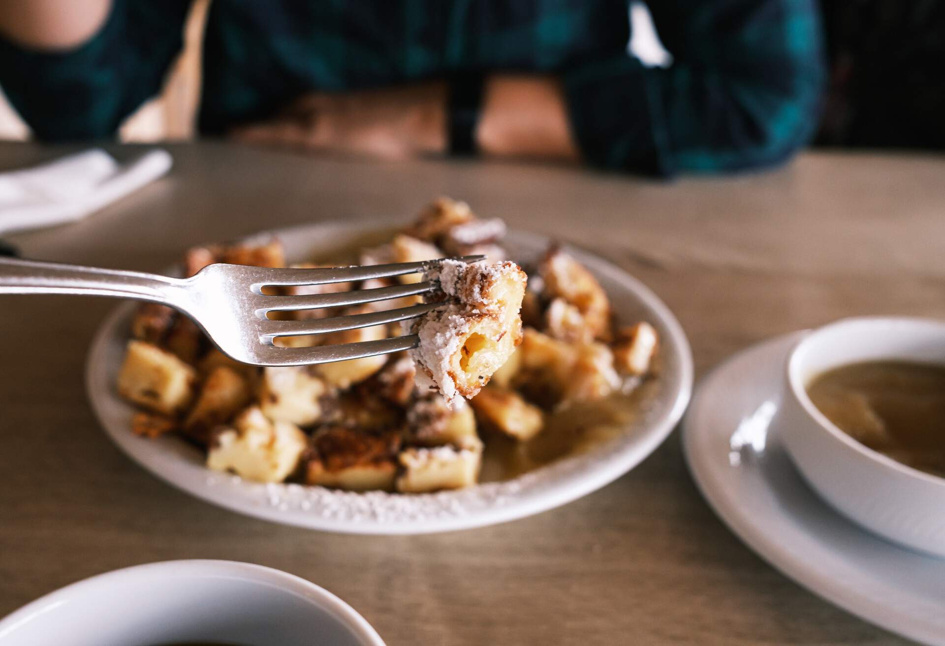 THEME_FOOD_GERMAN_Kaiserschmarrn_GettyImages-1346688185