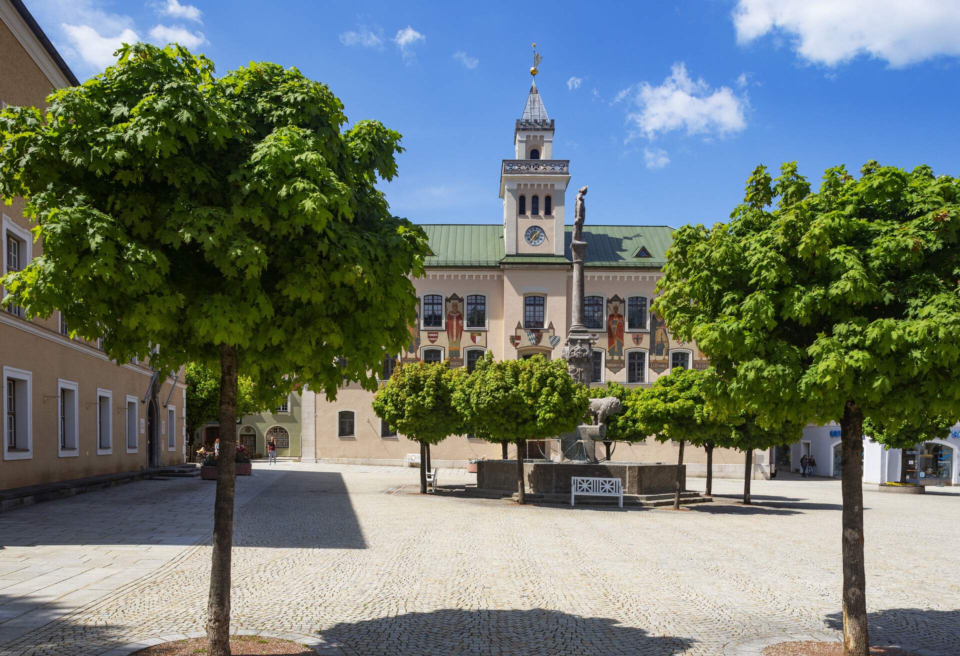 dest_germany_bad-reichenhall_gettyimages-1286926474_universal_within-usage-period_83749