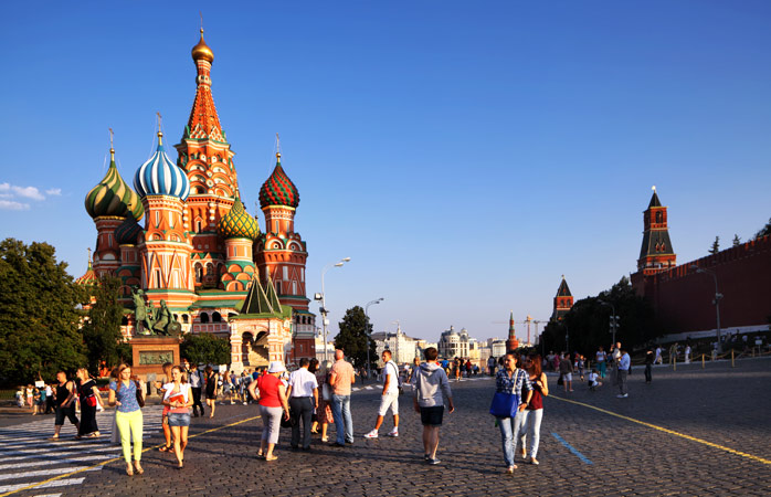 Das Farbenspektakel der Moskauer Basilius-Kathedrale