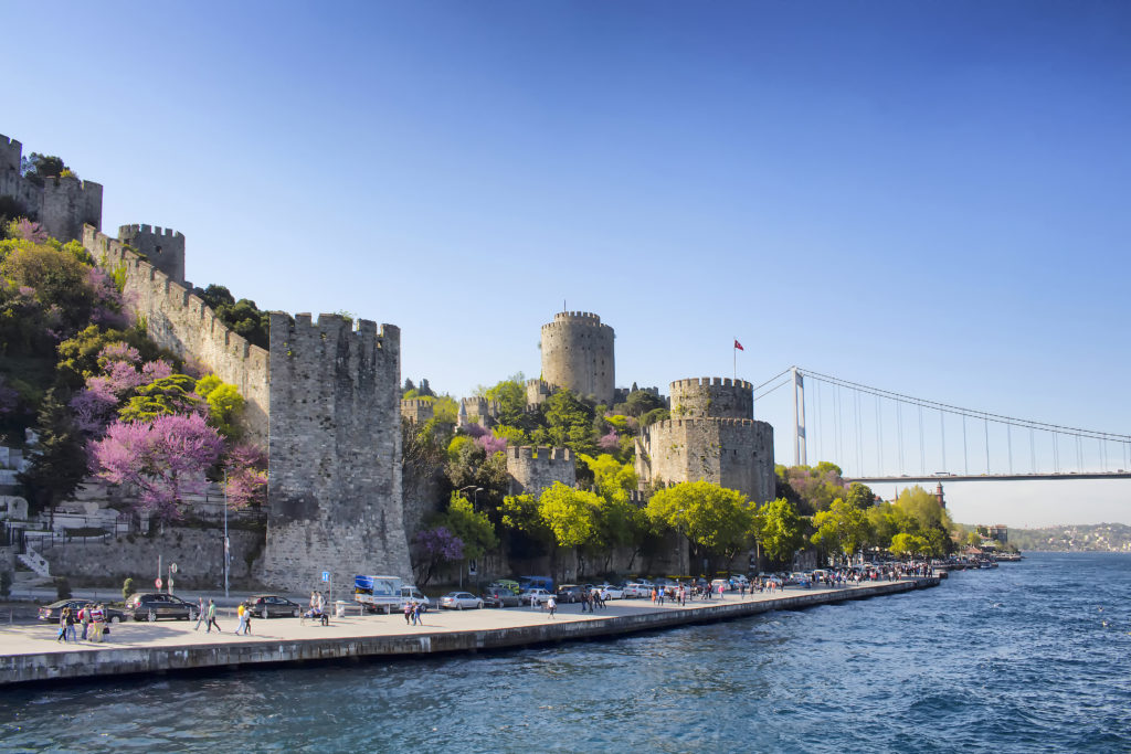 In den Frühlingsmonaten wird Istanbul zu einem Meer aus Farben