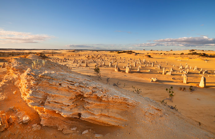 Die Pinnacles im Nambung-Nationalpark strecken ihre Köpfe der gnadenlosen Sonne schon seit tausenden Jahren entgegen