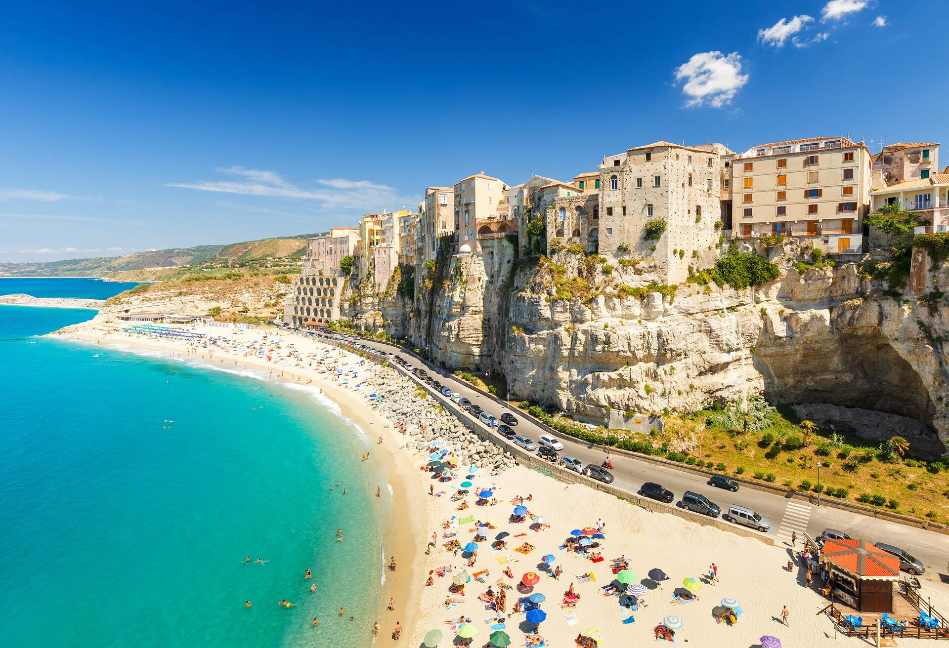 DEST_ITALY_CALABRIA_TROPEA_shutterstock-portfolio_500993536