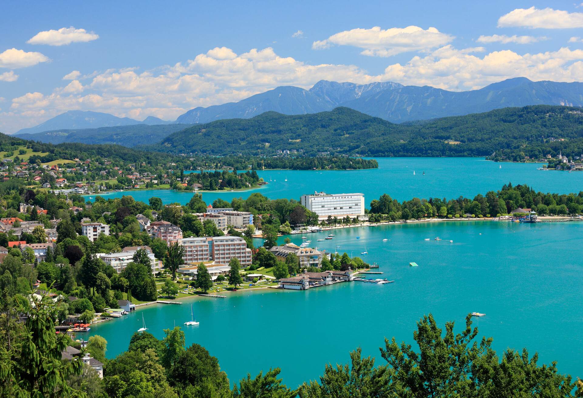 DEST_AUSTRALIA_PORTSCHACH-AM-WORTHERSEE_GettyImages-583684026