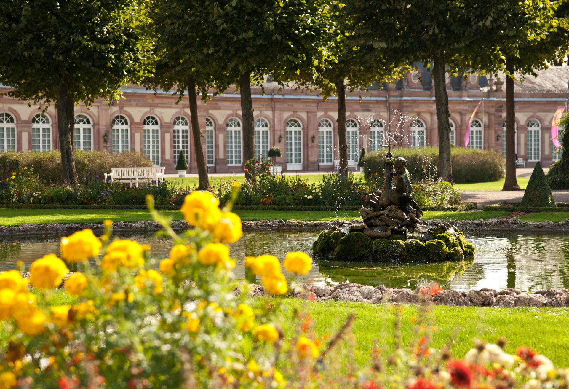 DEST_GERMANY_SCHWETZINGEN_GettyImages-184972660