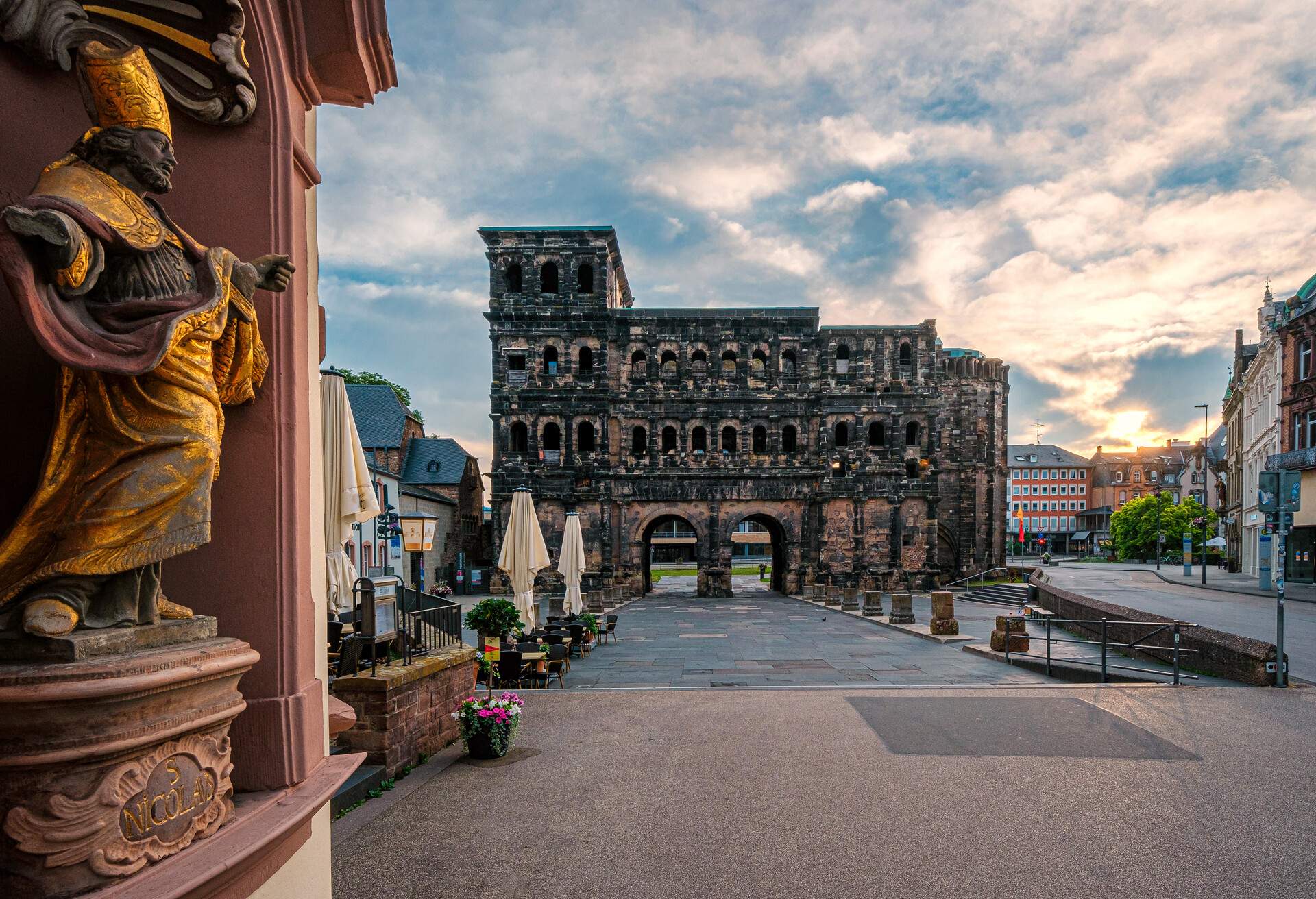 DEST_GERMANY_TRIER_PORTA_NIGRA_GettyImages-1362337734