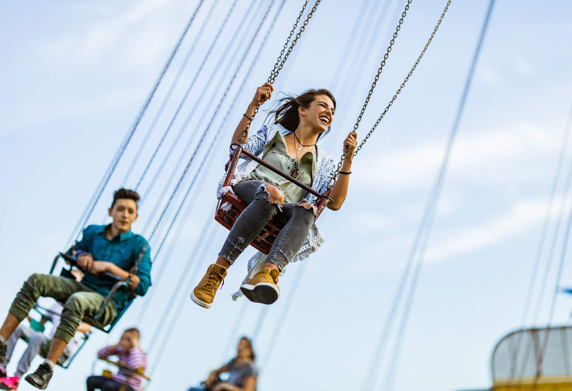 THEME_PEOPLE_AMUSEMENT-PARK-GettyImages-1180844376