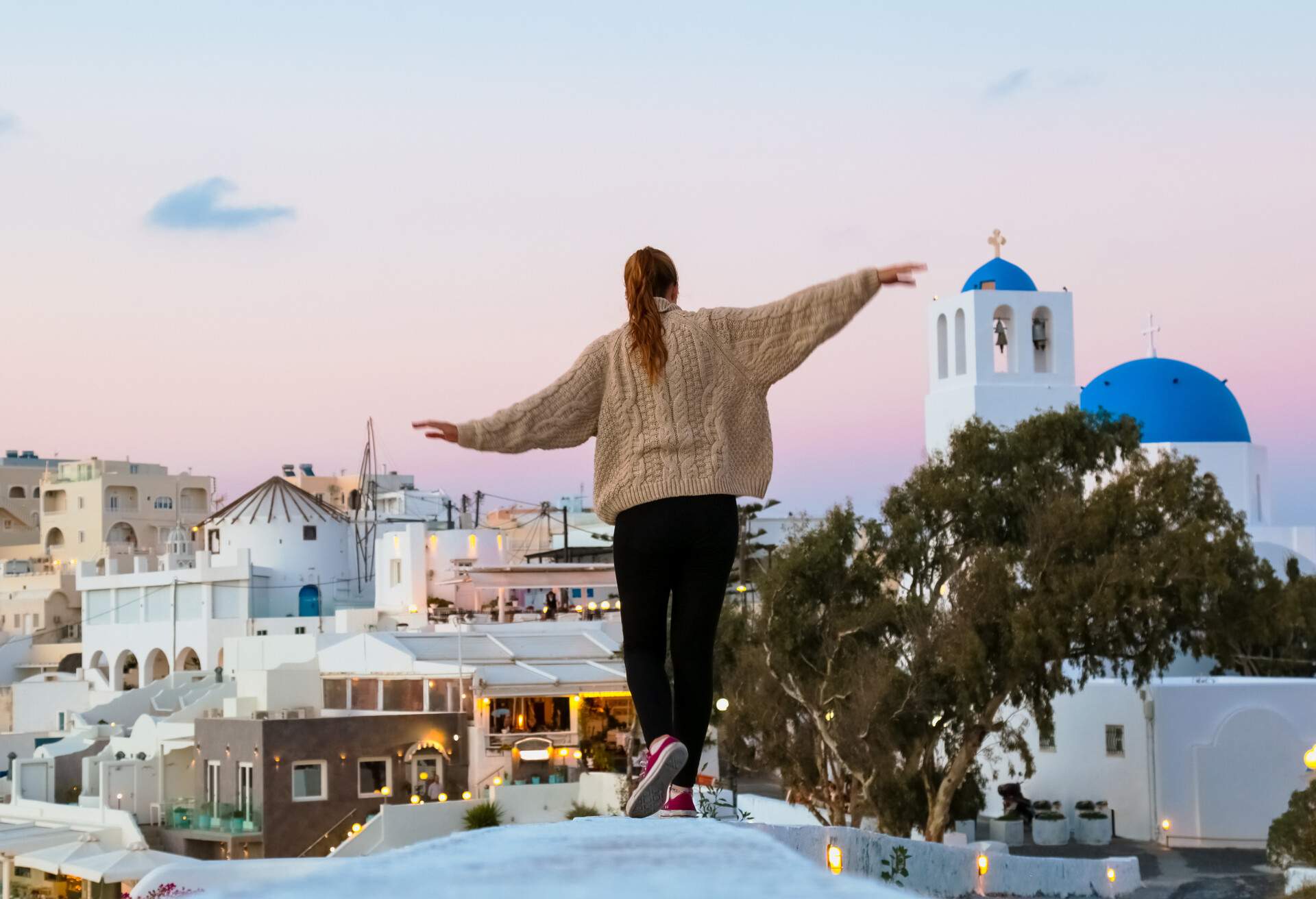 DEST_GREECE_SANTORINI_shutterstock-premier_586105547