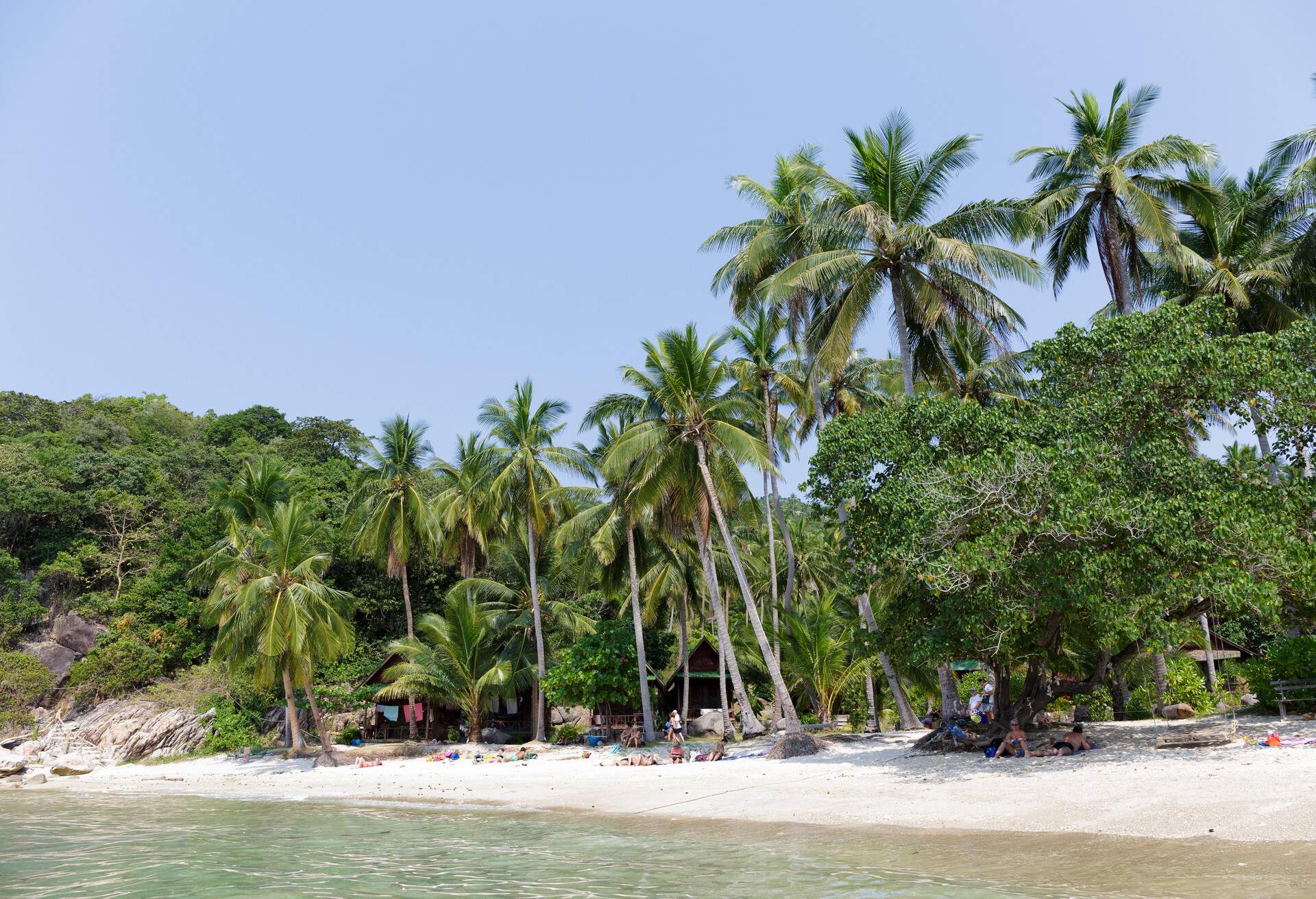 DEST_THAILAND_KOH-TAO_Sai Daeng Beach_GettyImages-560269687