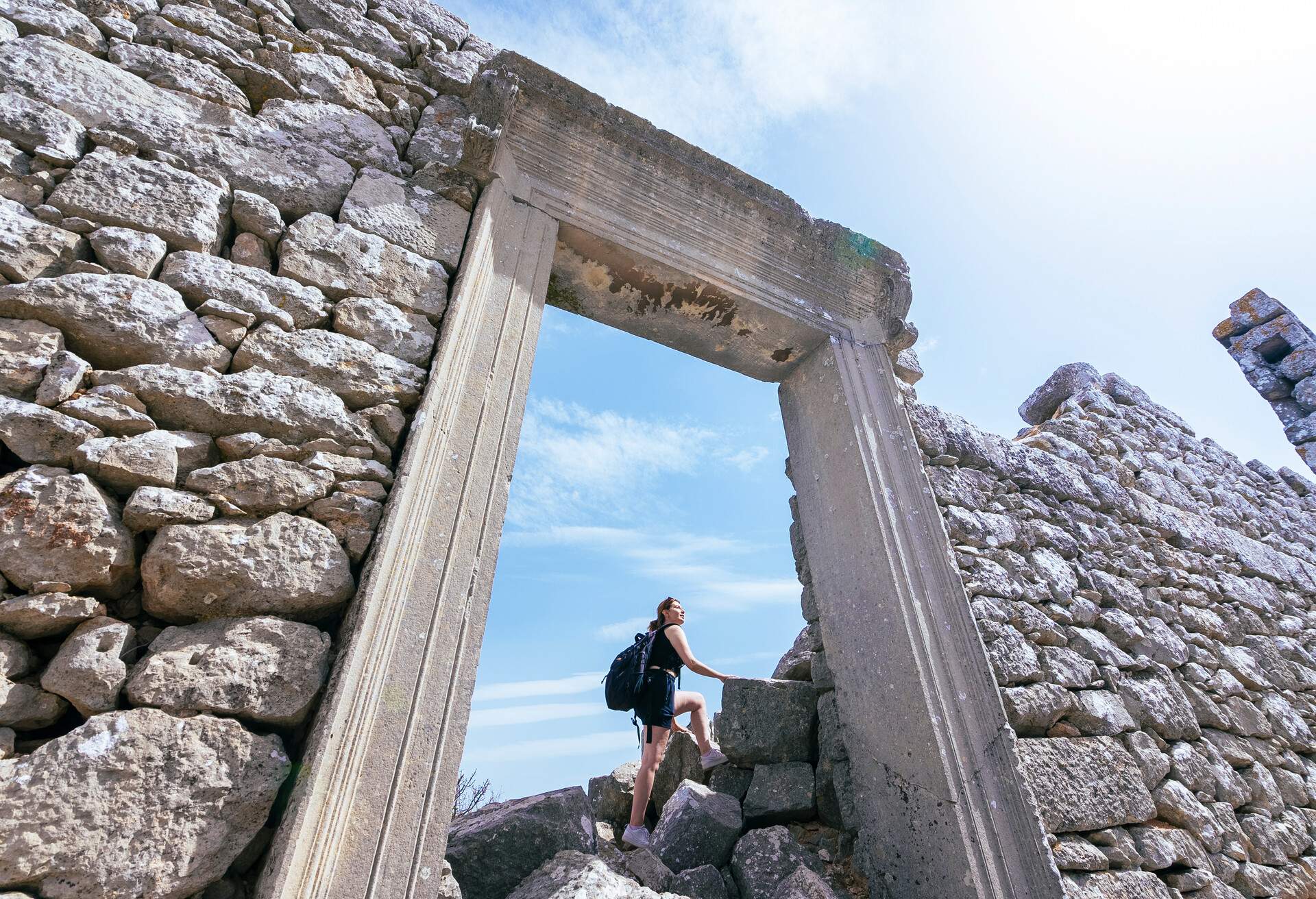 DEST_TURKEY_ANTALYA_TERMESSOS_GettyImages-1401298504