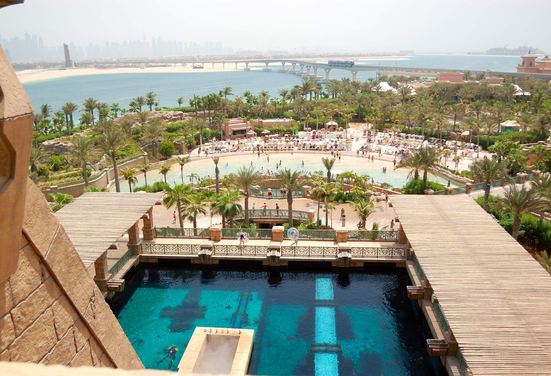 DEST_UAE_DUBAI_ATLANTIS-THE-PALM-HOTEL_WATERPARK_GettyImages