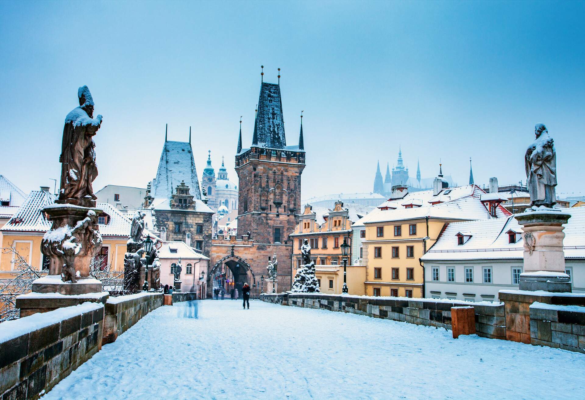 DEST_CZECHIA_PRAGUE_SNOW_WINTER_GettyImages-1178369560