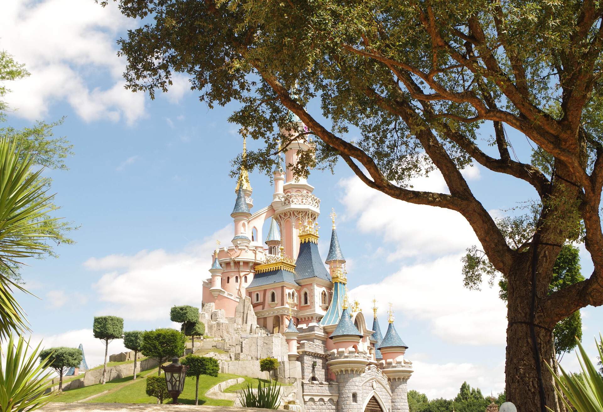 DEST_FRANCE_QUINCY-VOISINS_DISNEYLAND-PARK