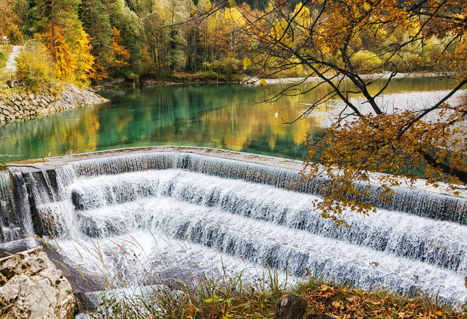 DEST_GERMANY_ALLGÄU_FÜSSEN_LECH-WATERFALL_GettyImages-618862178