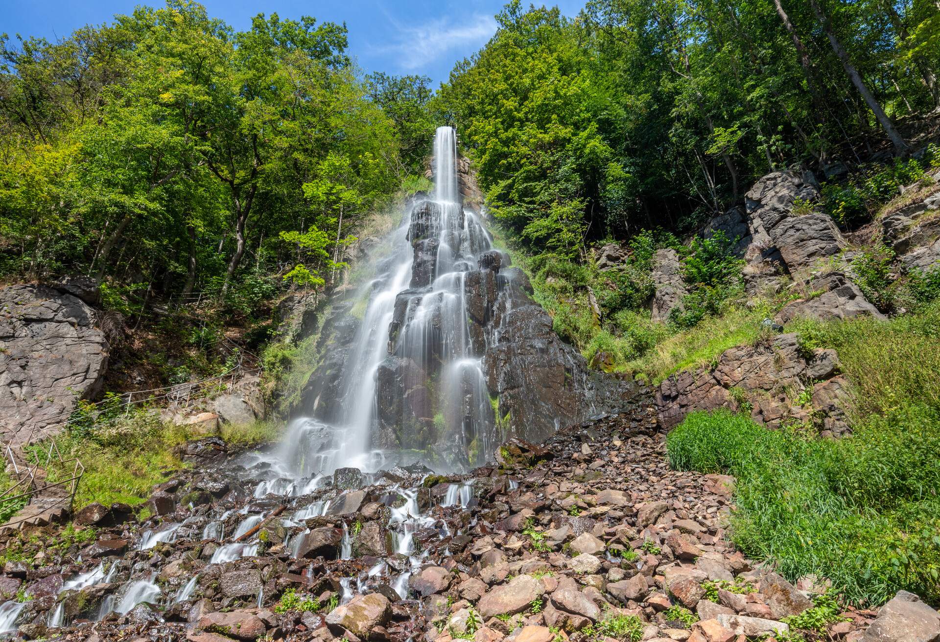 DEST_GERMANY_Trusetaler-Wasserfall_GettyImages-1306877729