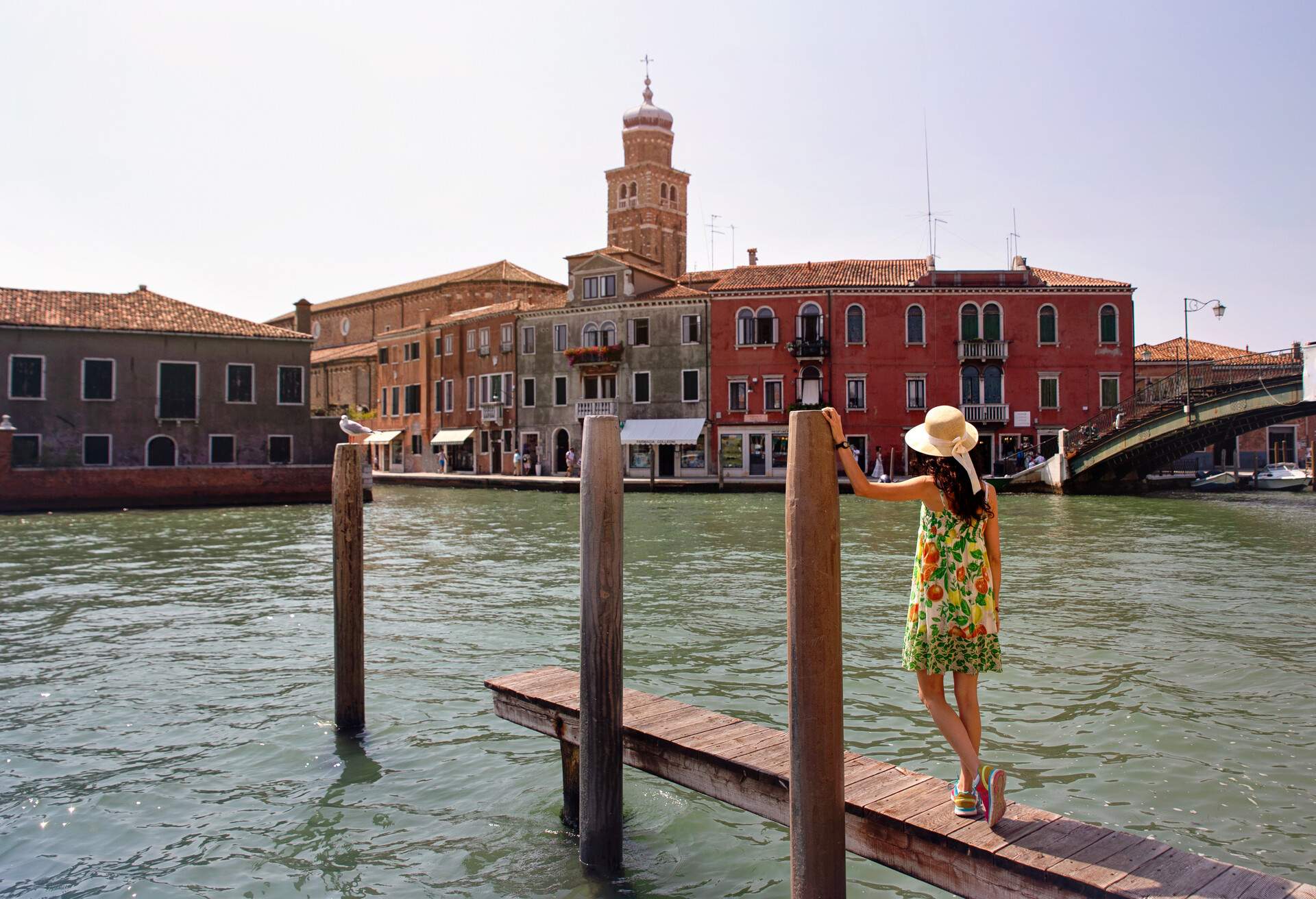 DEST_ITALY_VENETO_MURANO_GettyImages-1272976234