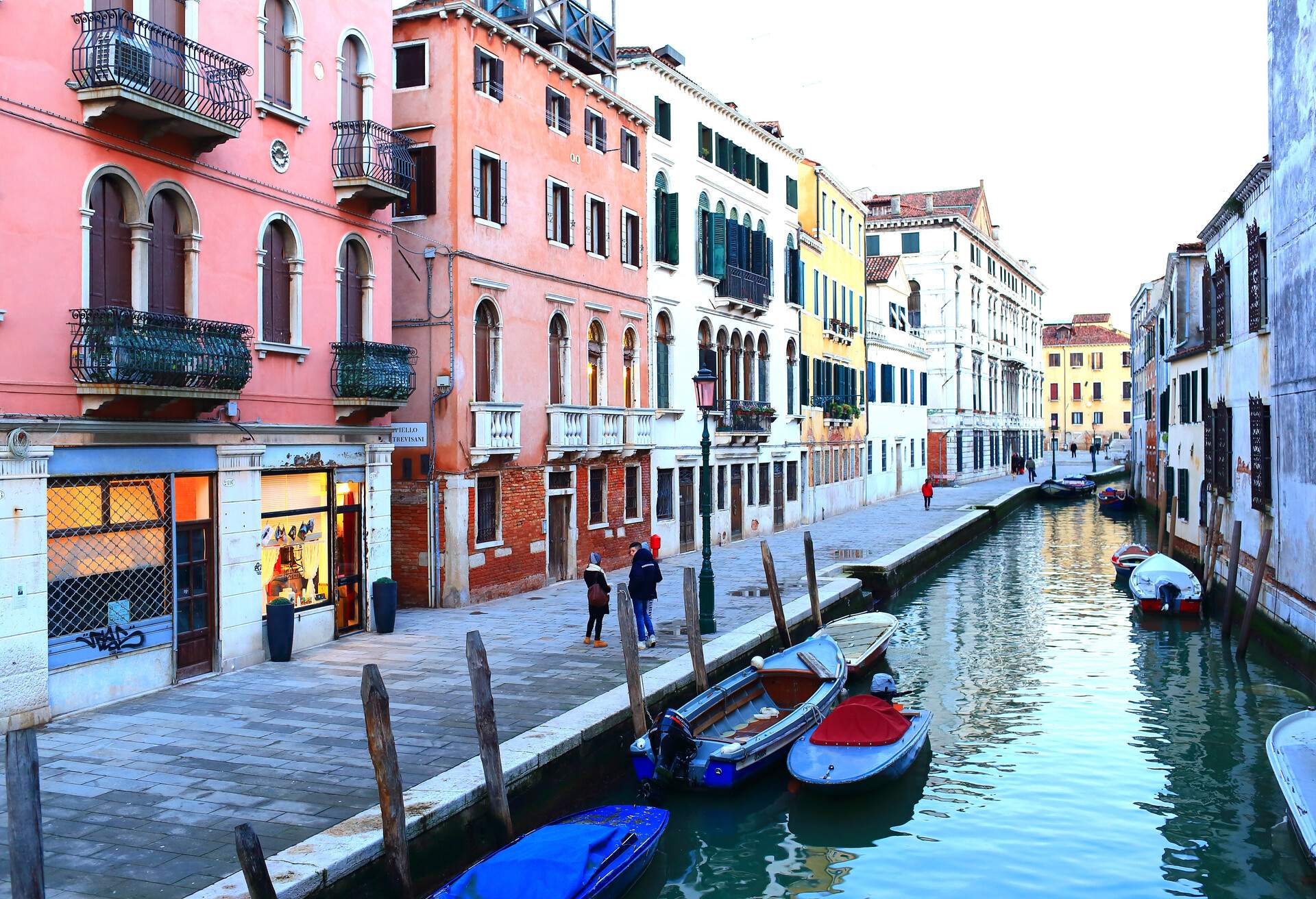 DEST_ITALY_VENICE_CANNAREGIO_GettyImages-556582007