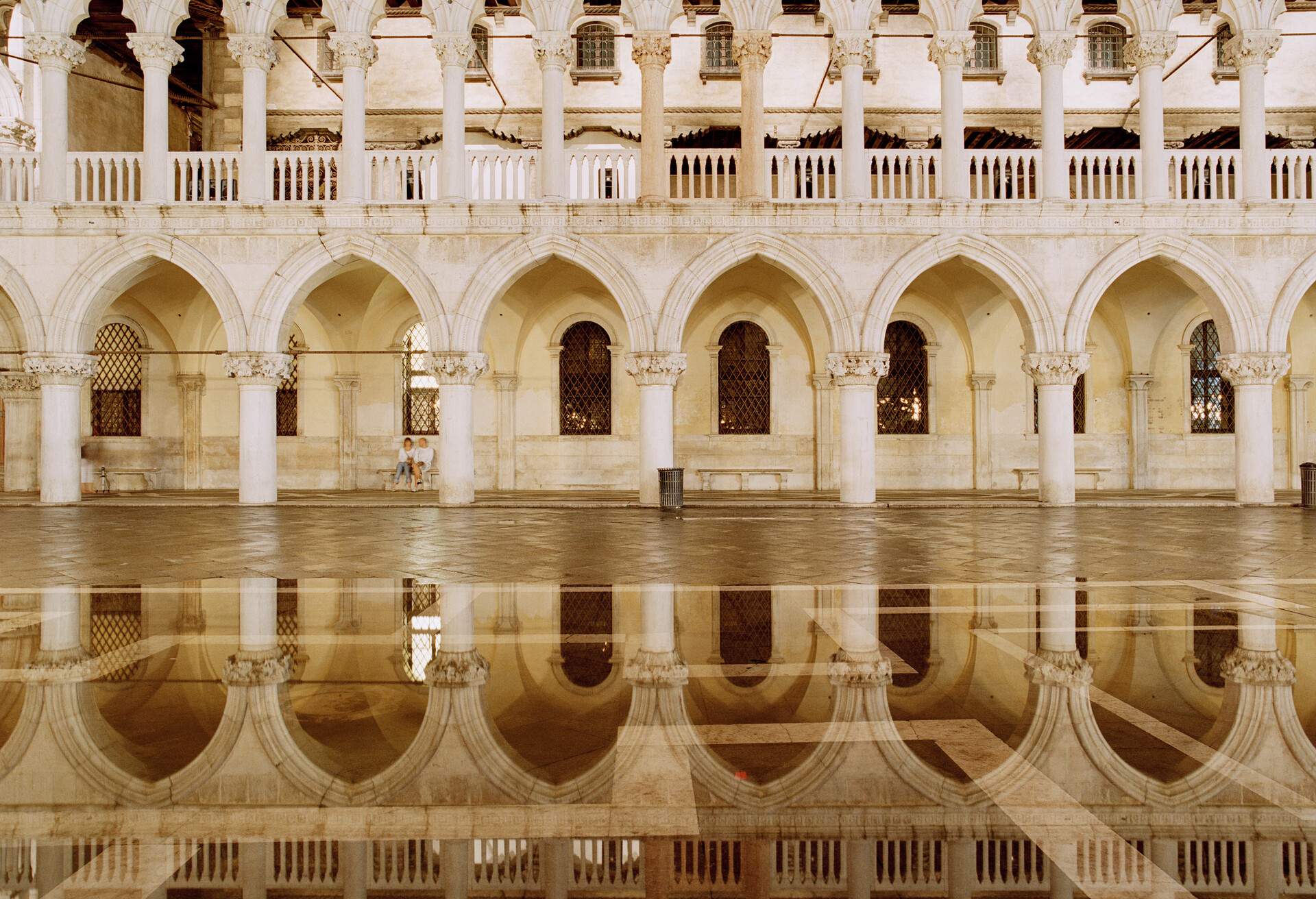 DEST_ITALY_VENICE_DOGES_PALACE_GettyImages-648823221.jpg.crdownload