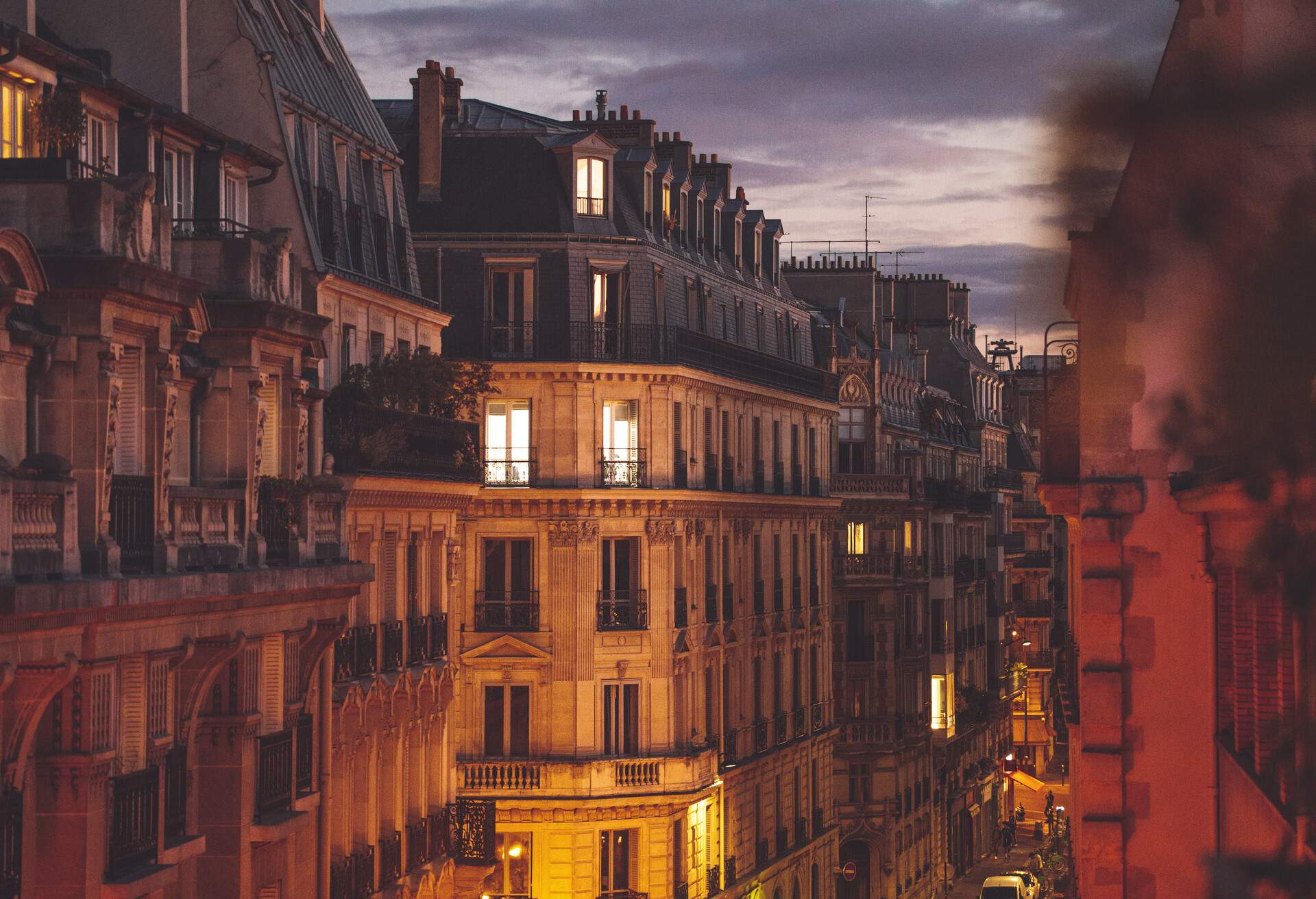 FRANCE_PARIS_BUILDINGS_NIGHT