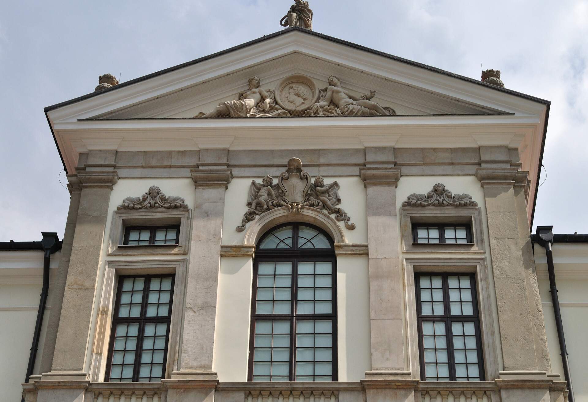 DEST_POLAND_WARSAW_CHOPIN_MUSEUM_GettyImages-137228628