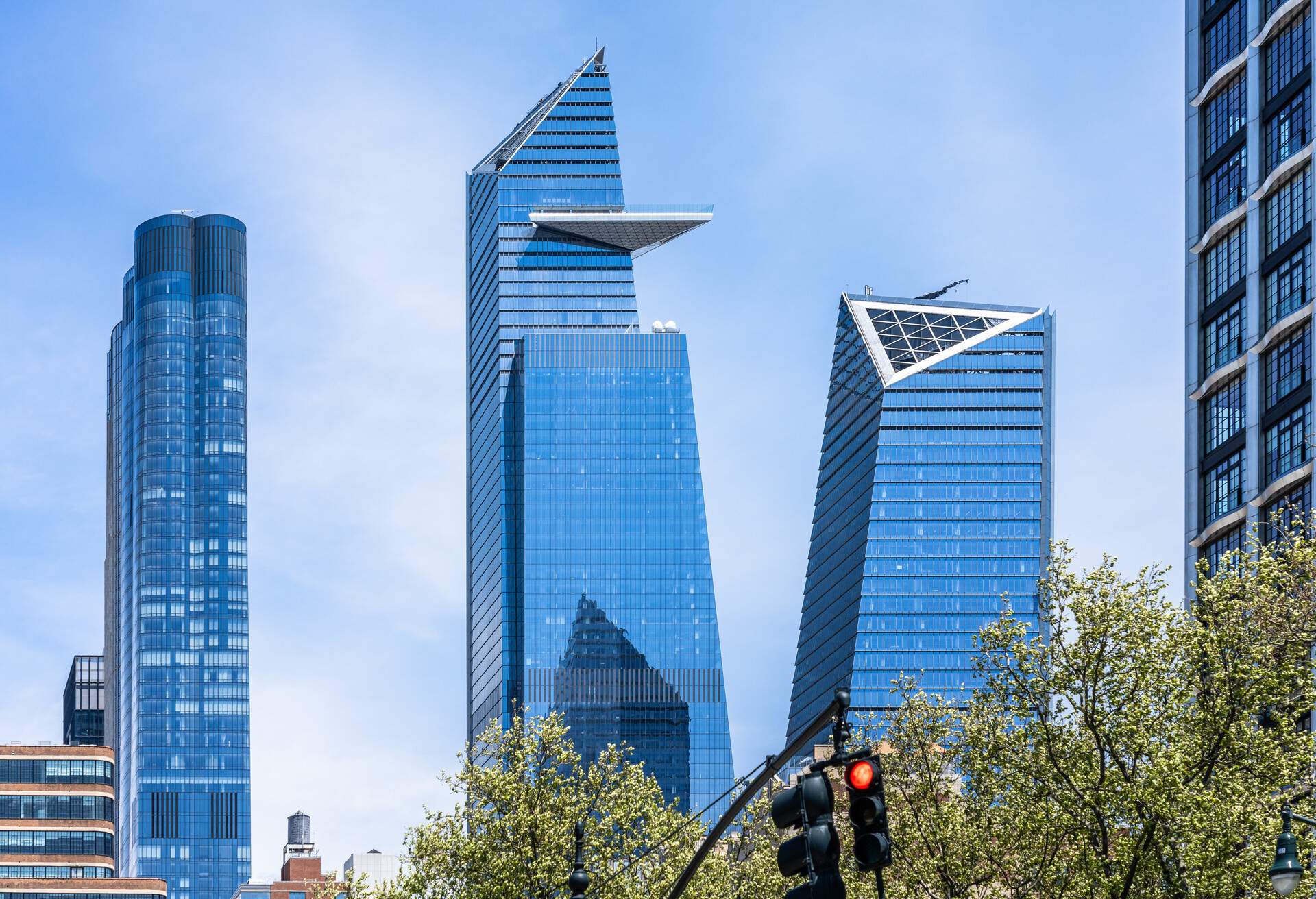 This view from Hudson River Park near Chelsea Piers looks north toward Hudson Yards in New York. Hudson Yards is a multi building development with commercial, residential and retail occupancy. Seen here are 15, 30 and 10 Hudson Yards, a luxury residential tower and two office towers.