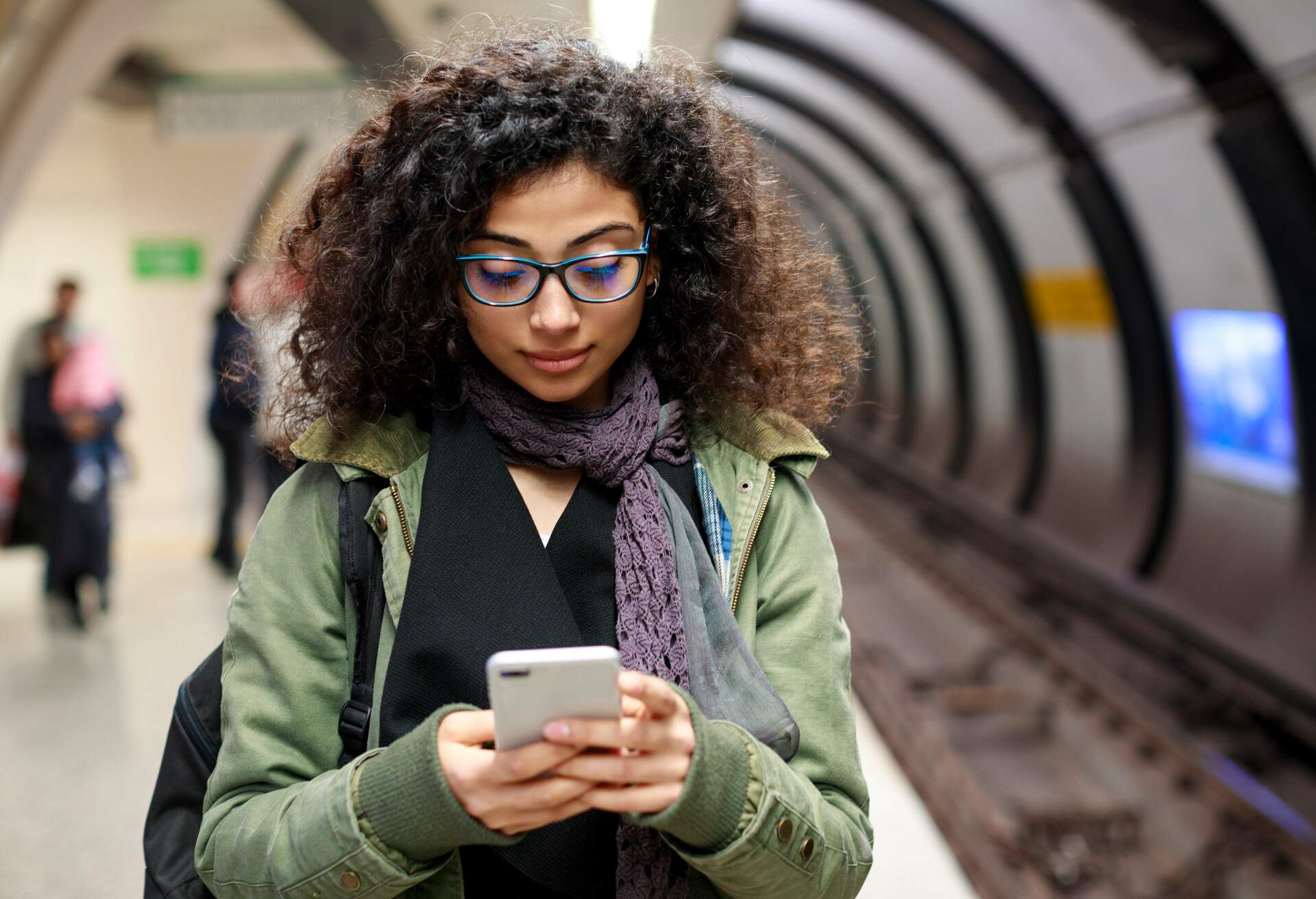 THEME_TRAIN_WOMAN_GettyImages-1128327013