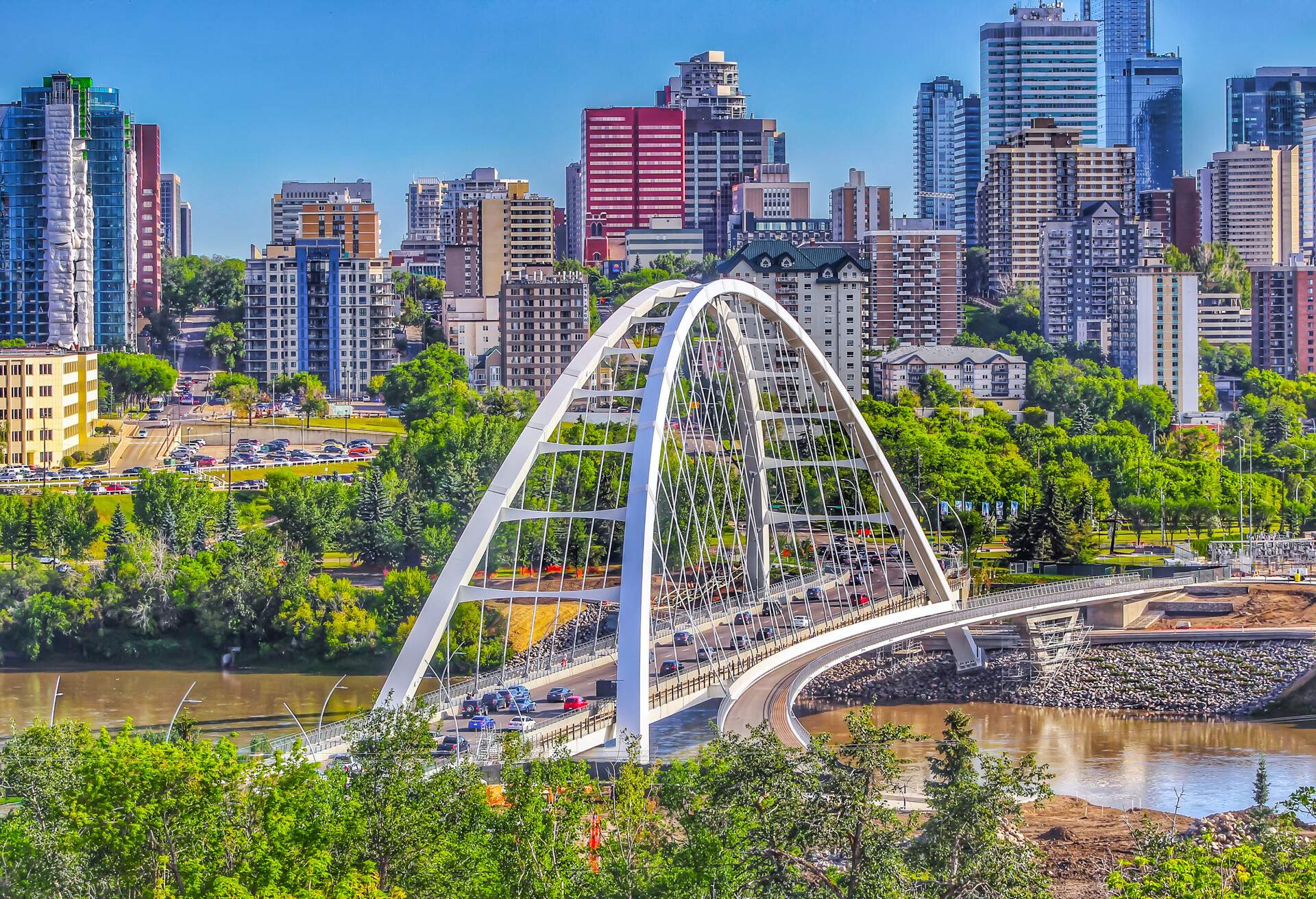 A panoramic view of downtown Edmonton in the summer