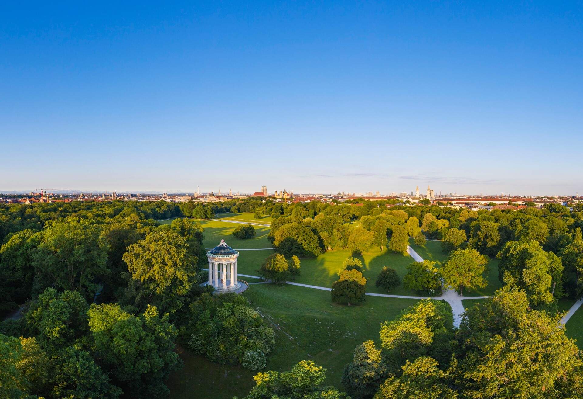 GERMANY_MUNICH-ENGLISCHER_GARDEN