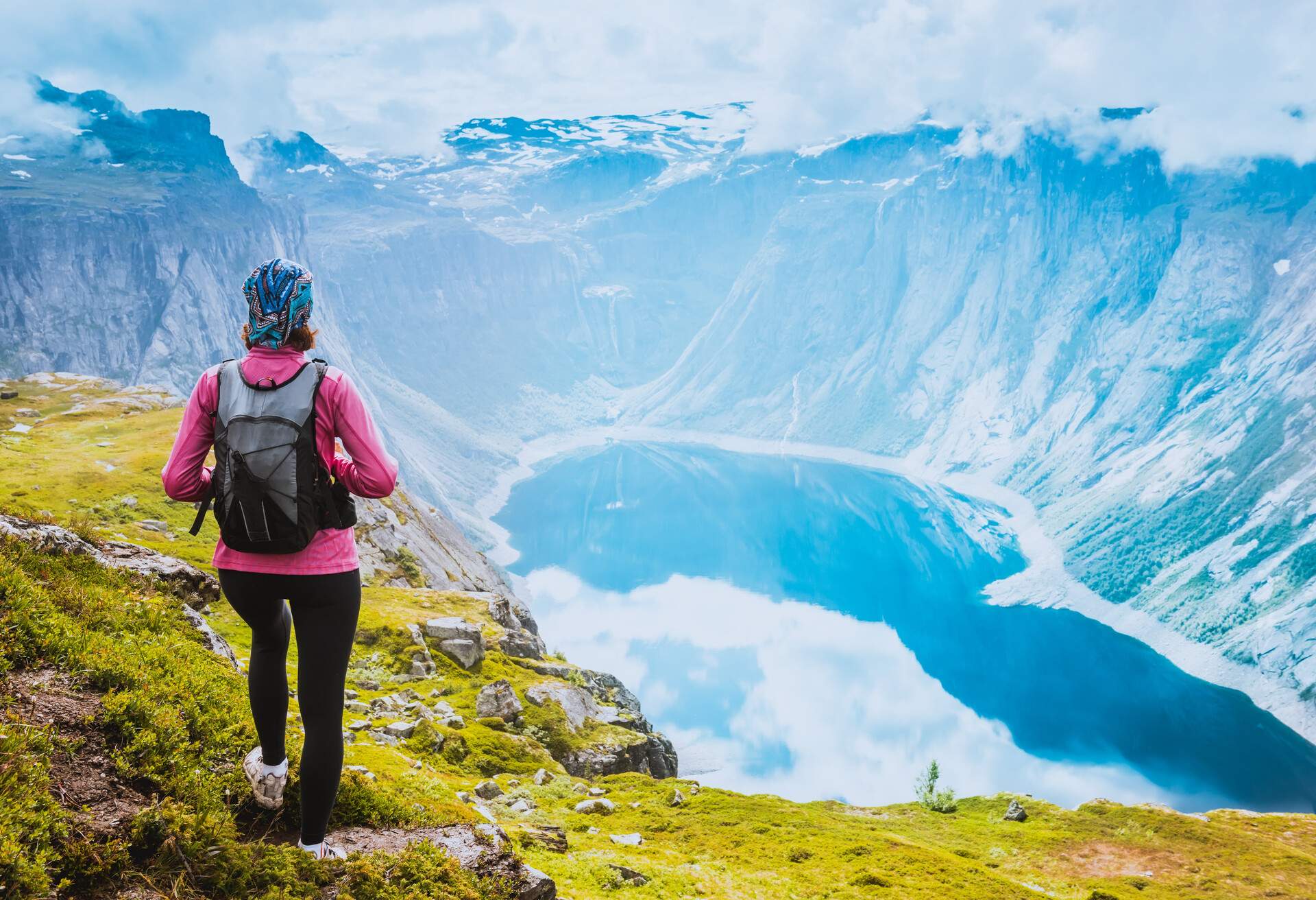 DEST_NORWAY_TROLLTUNGA_GettyImages-886762182