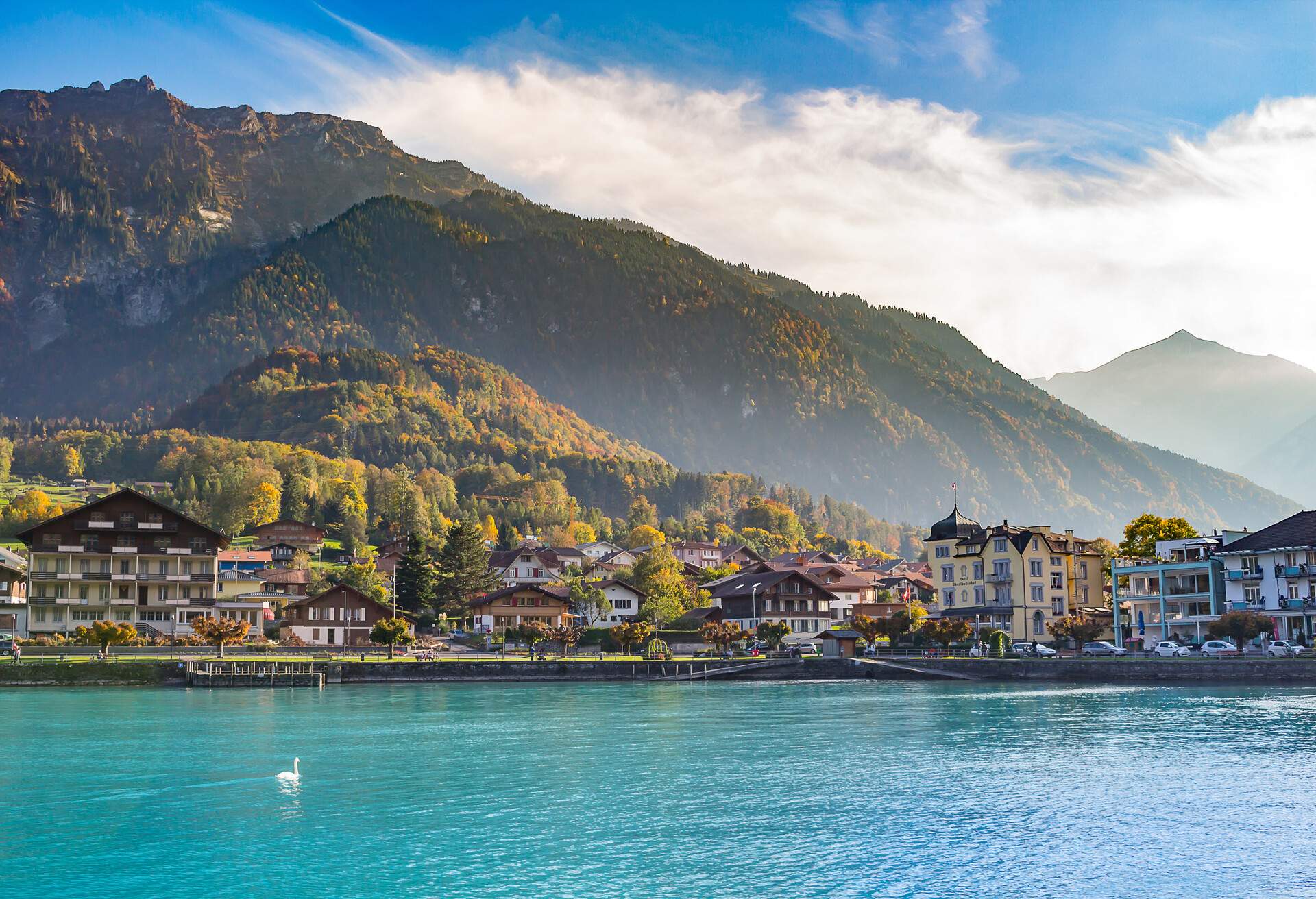 DEST_SWITZERLAND_INTERLAKEN-shutterstock-premier_504206527