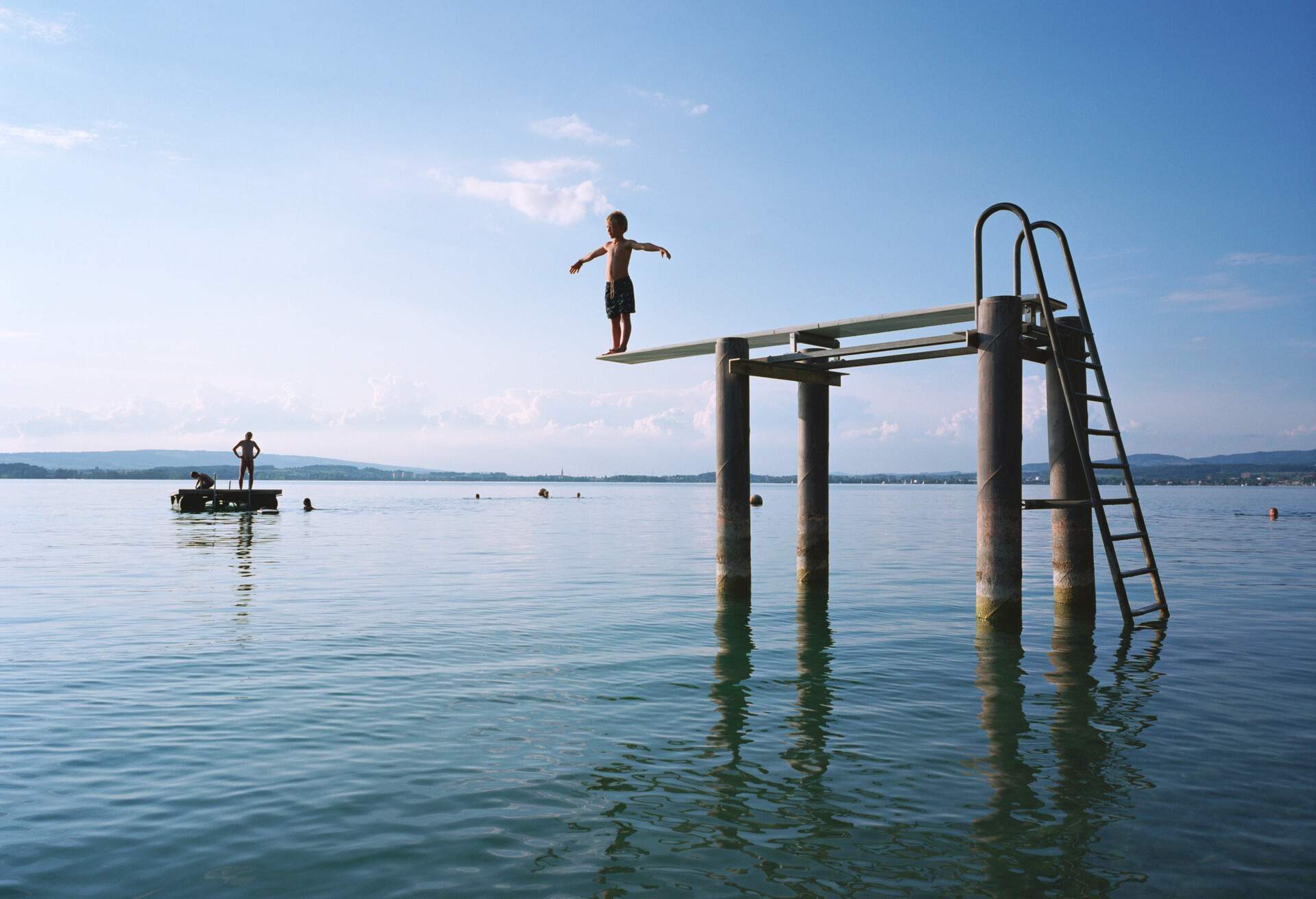 THEME_PEOPLE_CHILD_LAKE_NATURE