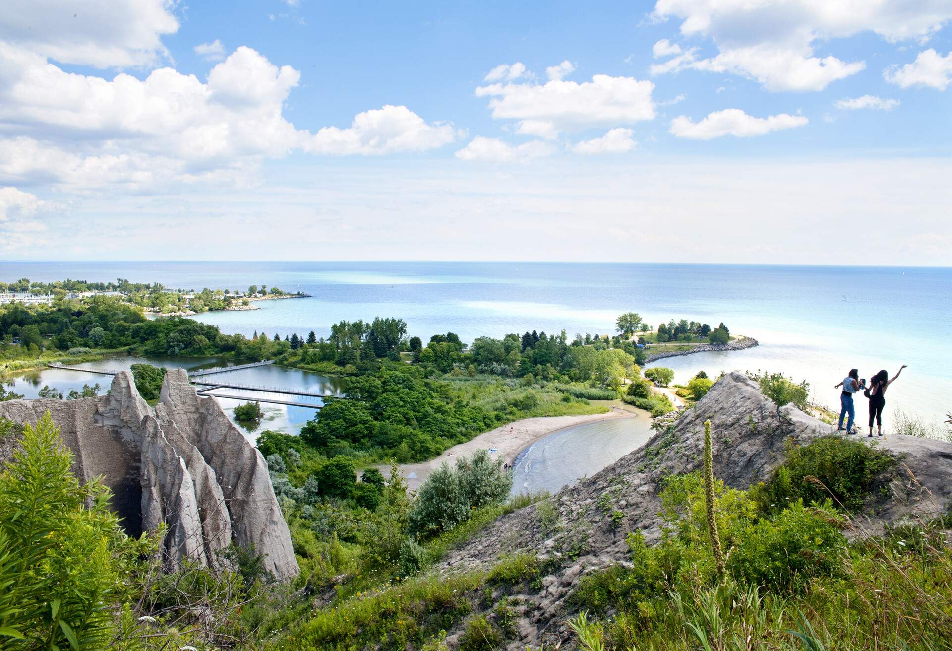 Scarborough Bluffs of Toronto; Shutterstock ID 505524499; Purpose: Destiny; Brand (KAYAK, Momondo, Any): Any