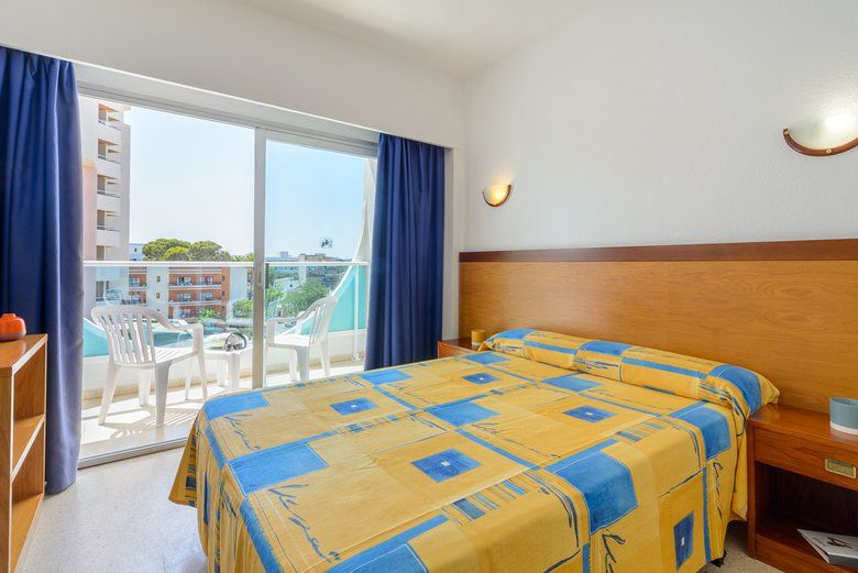 Hotel Vibra Palma Cactus in Palma de Mallorca, in Spanien ab 64 :  Angebote, Bewertungen, Fotos | momondo