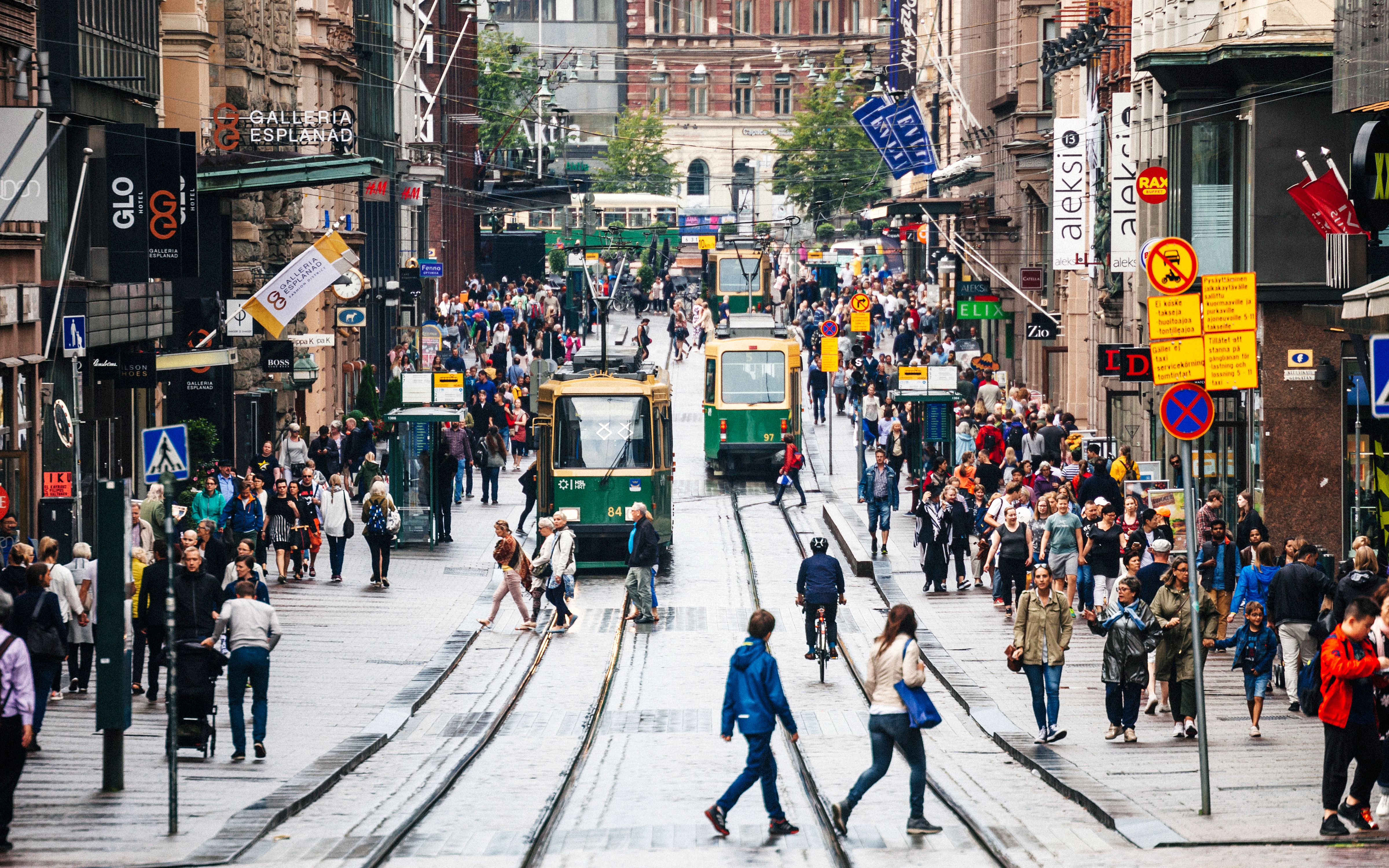 flüge von berlin nach helsinki