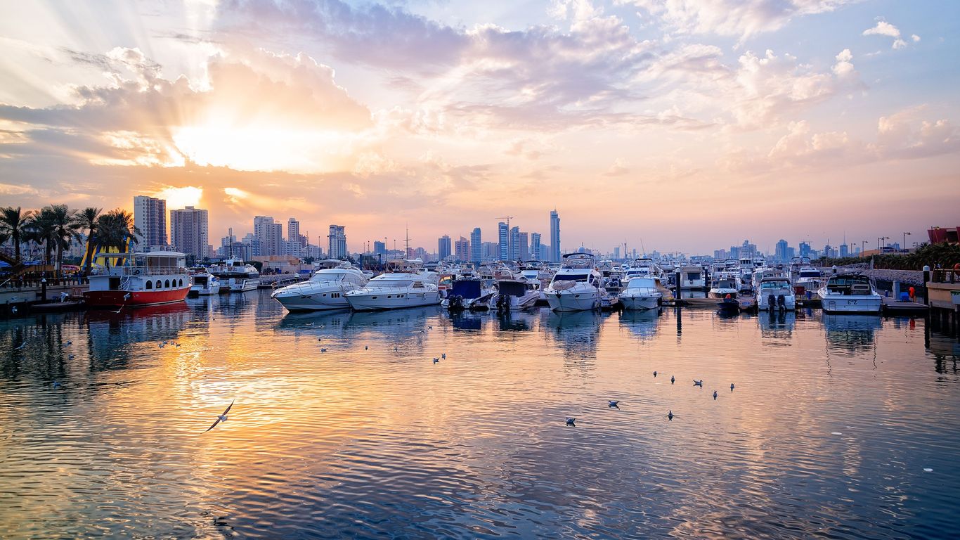 Günstige Flüge nach Kuwait-Stadt ab 109 € für 2024 | momondo