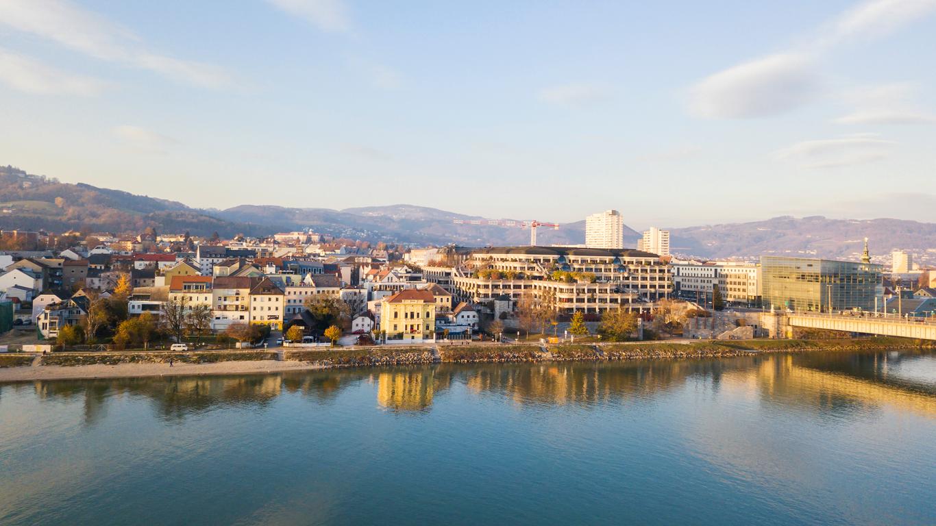 Flüge nach Linz