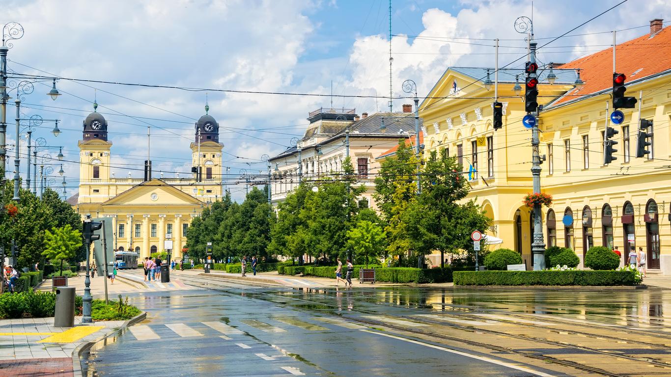 Flüge nach Debrecen