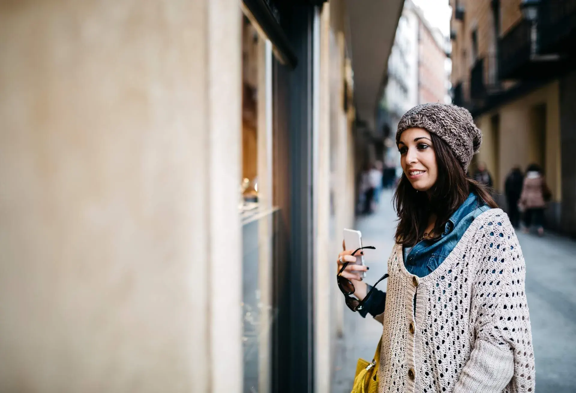 DEST_SPAIN_BARCELONA_THEME_SHOPPING_GettyImages-642110921