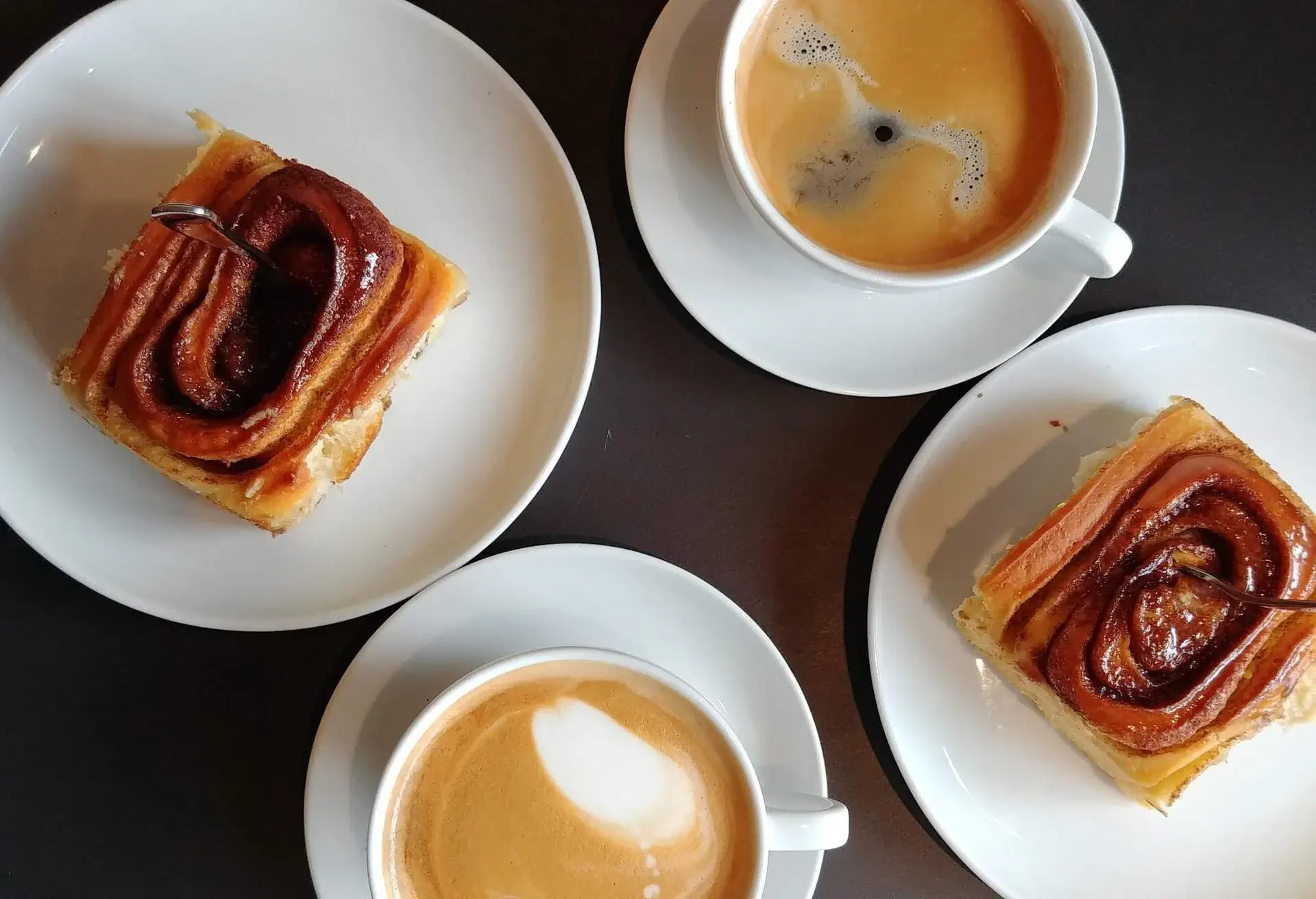 DEST_GERMANY_BERLIN_THEME_FOOD_PASTRY_COFFEE_CAFE-GettyImages-1132573596