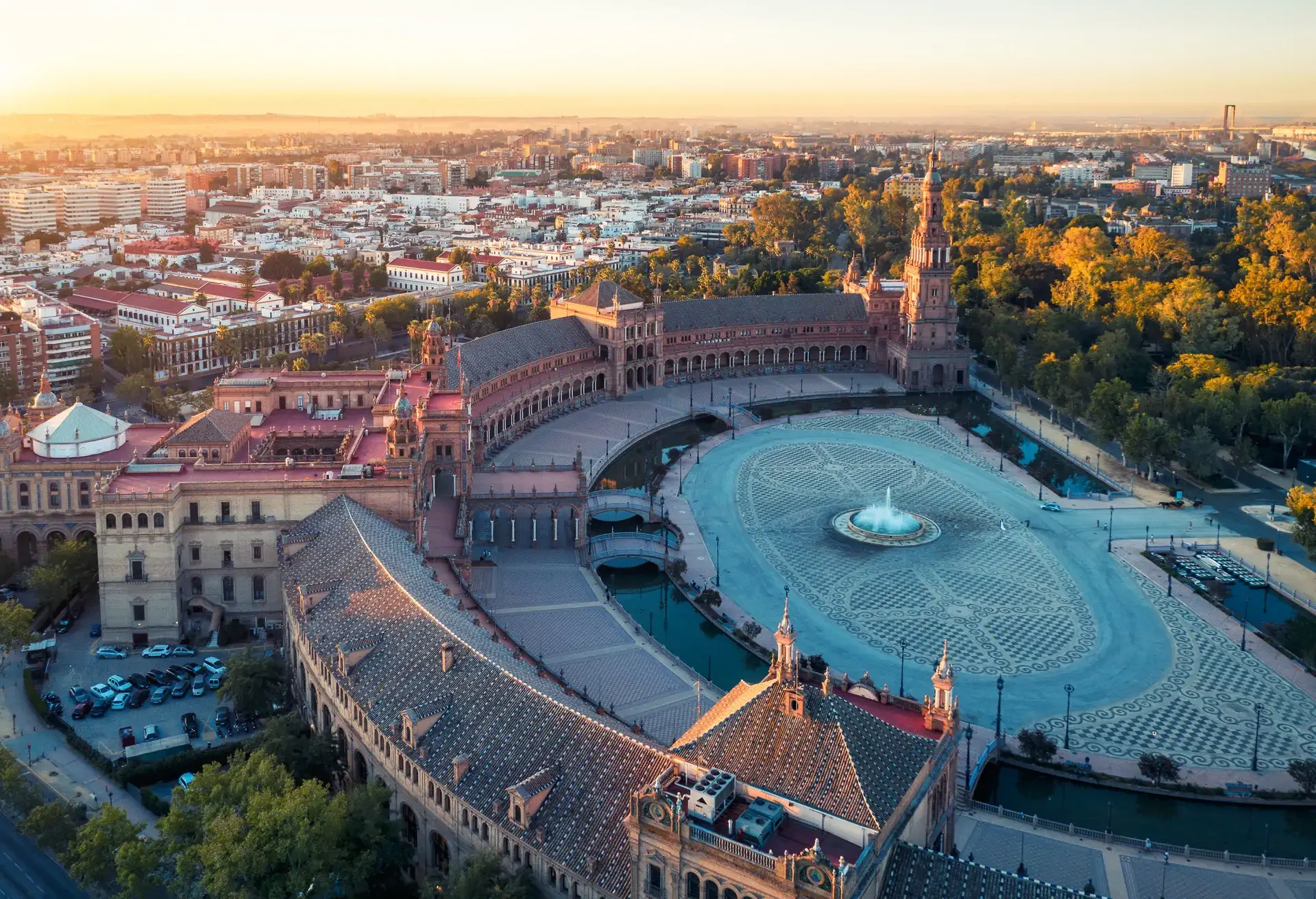 Auf dem Dach des Metropol Parasol in Sevilla erwartet dich eine Aussichtsplattform mit atemberaubendem Blick auf die Stadt